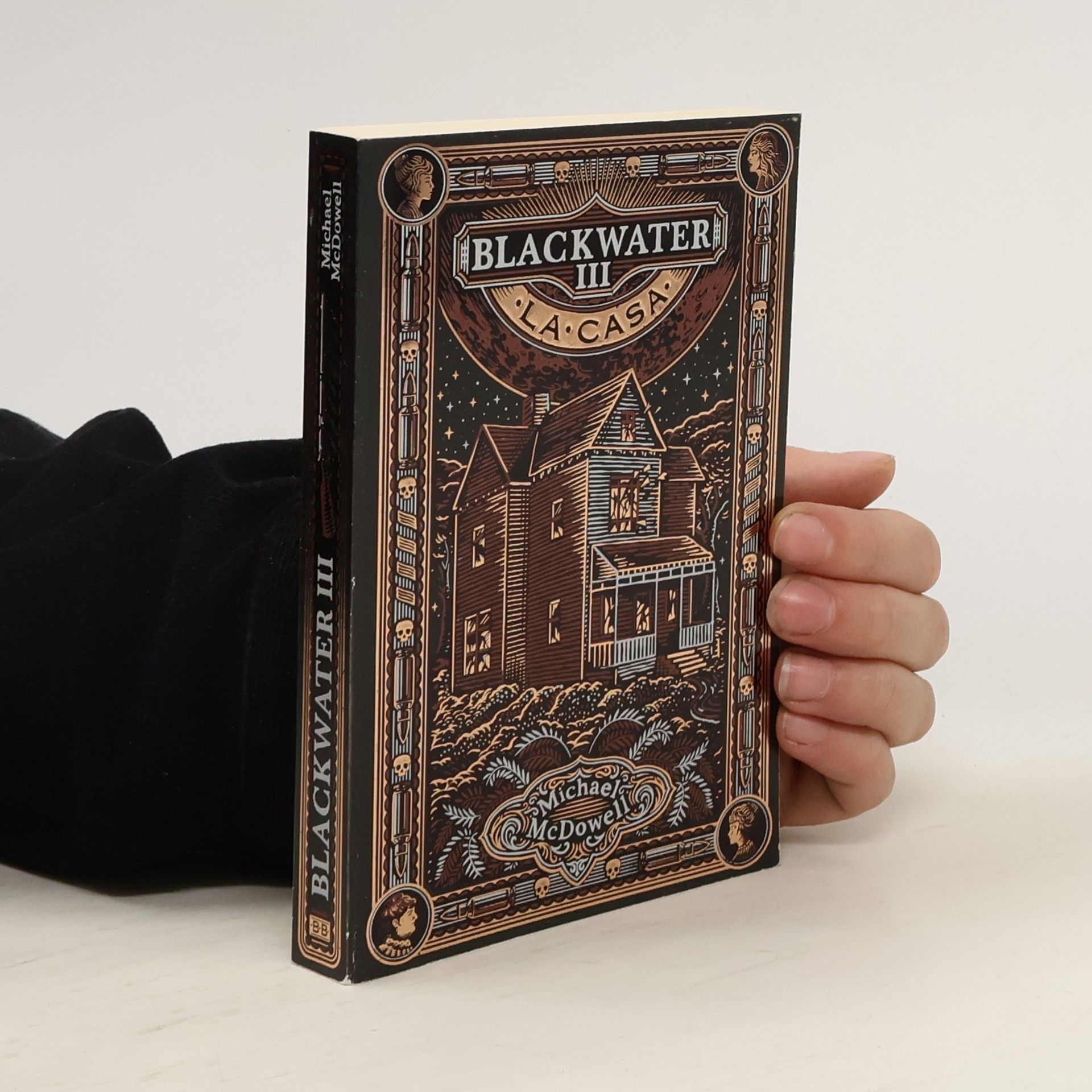 Michael McDowell Blackwater III. La casa