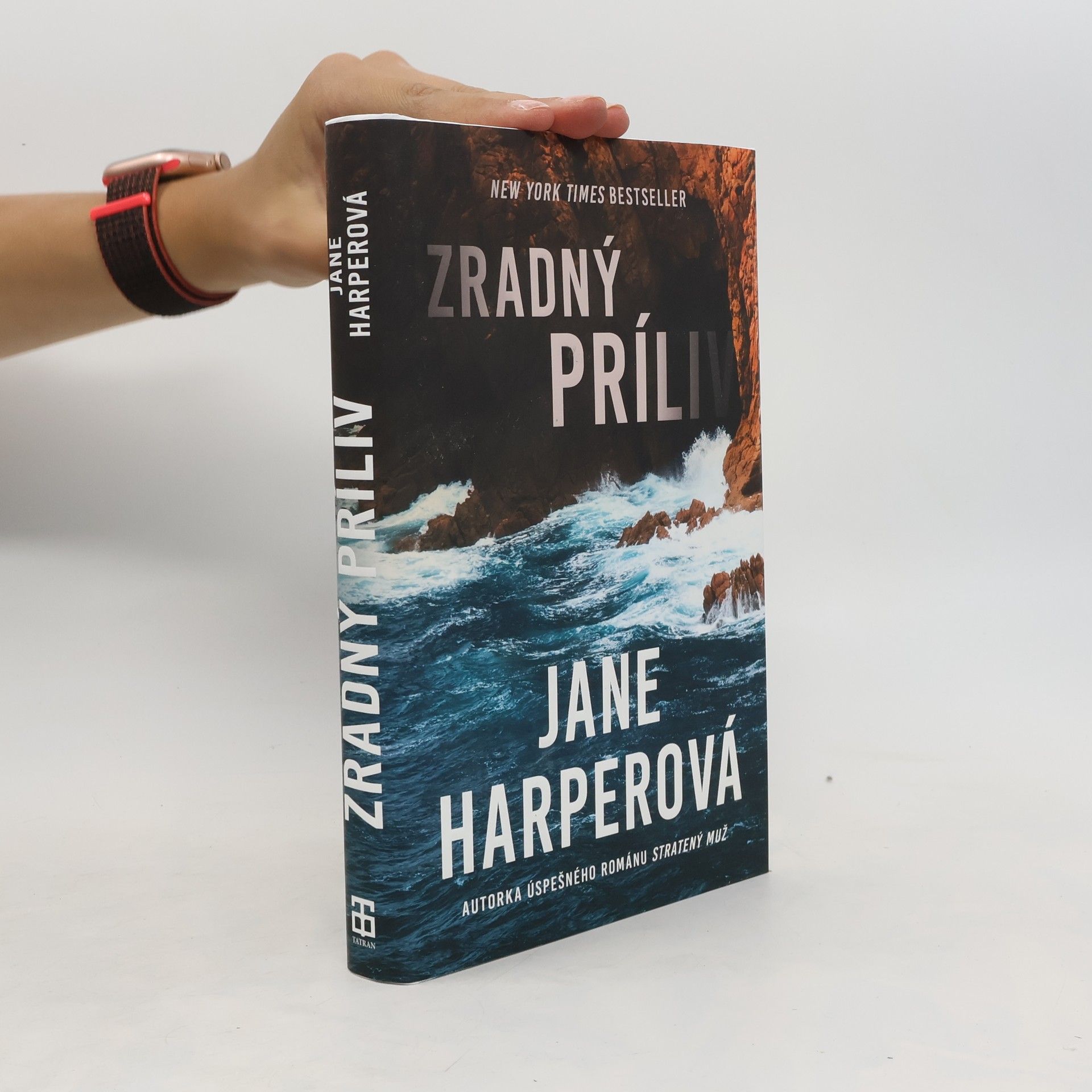 Jane Harper Zradný príliv