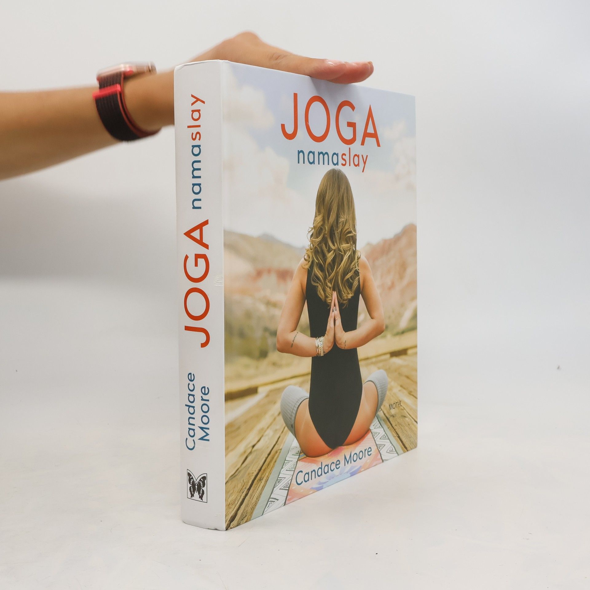 Candace Moore Joga Namaslay