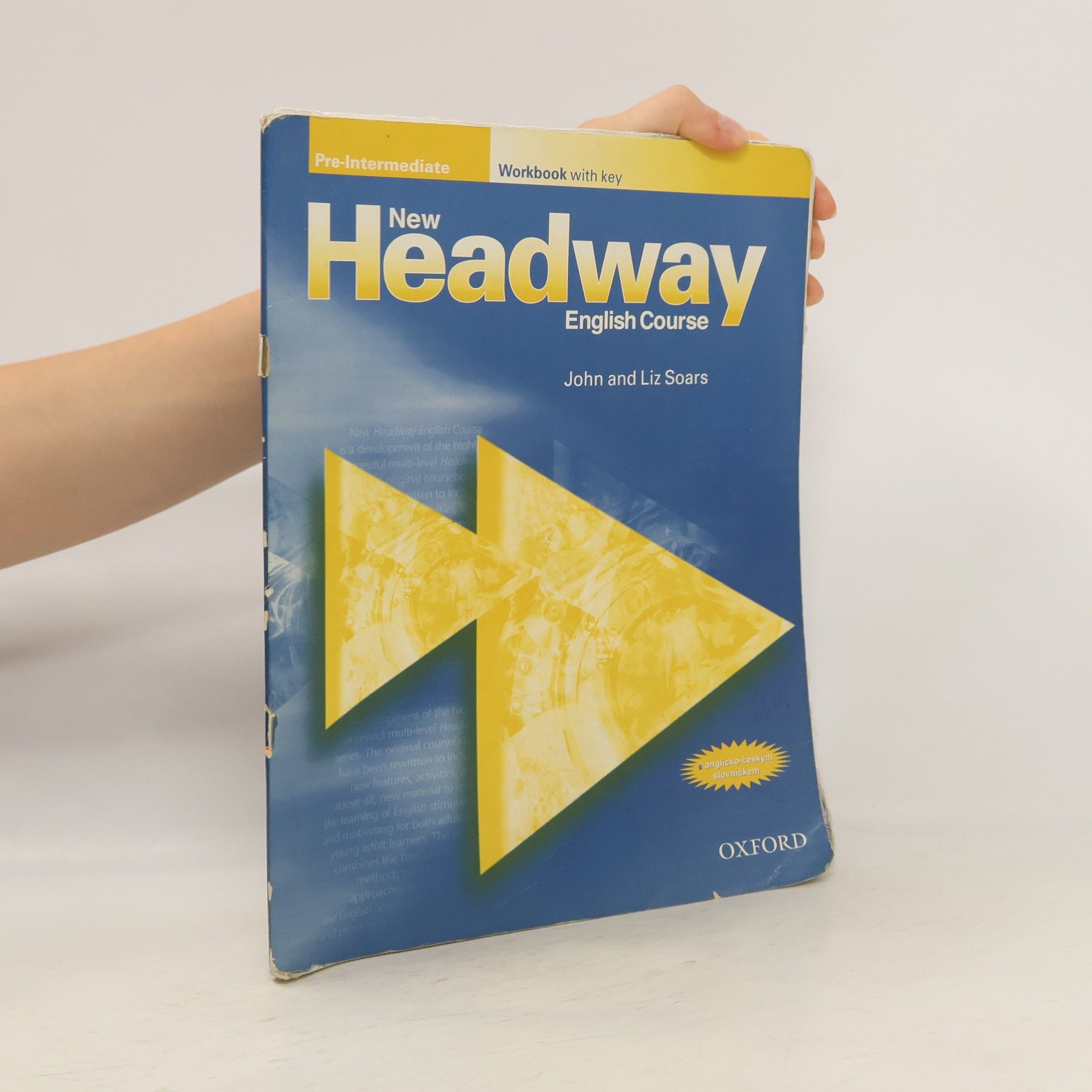 John Soars New Headway English course : pre-intermediate workbook with key