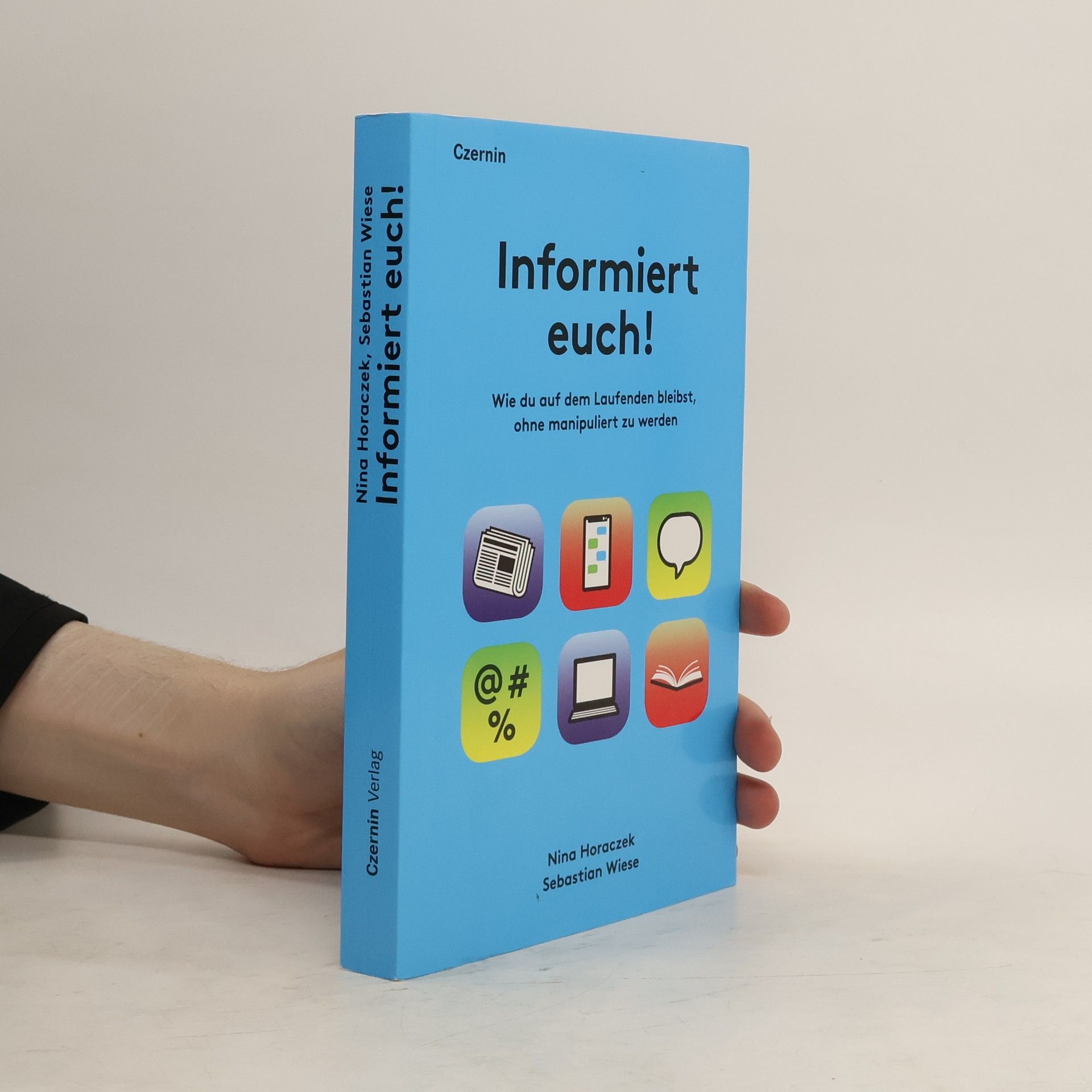 Nina Horaczek Informiert euch