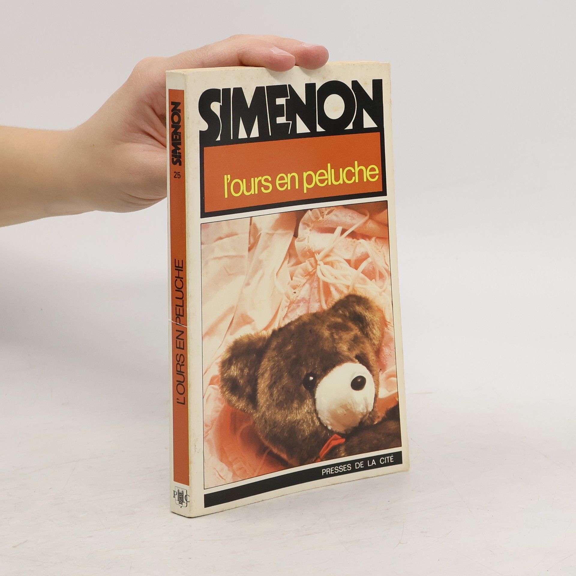 Georges Simenon L'ours en peluche
