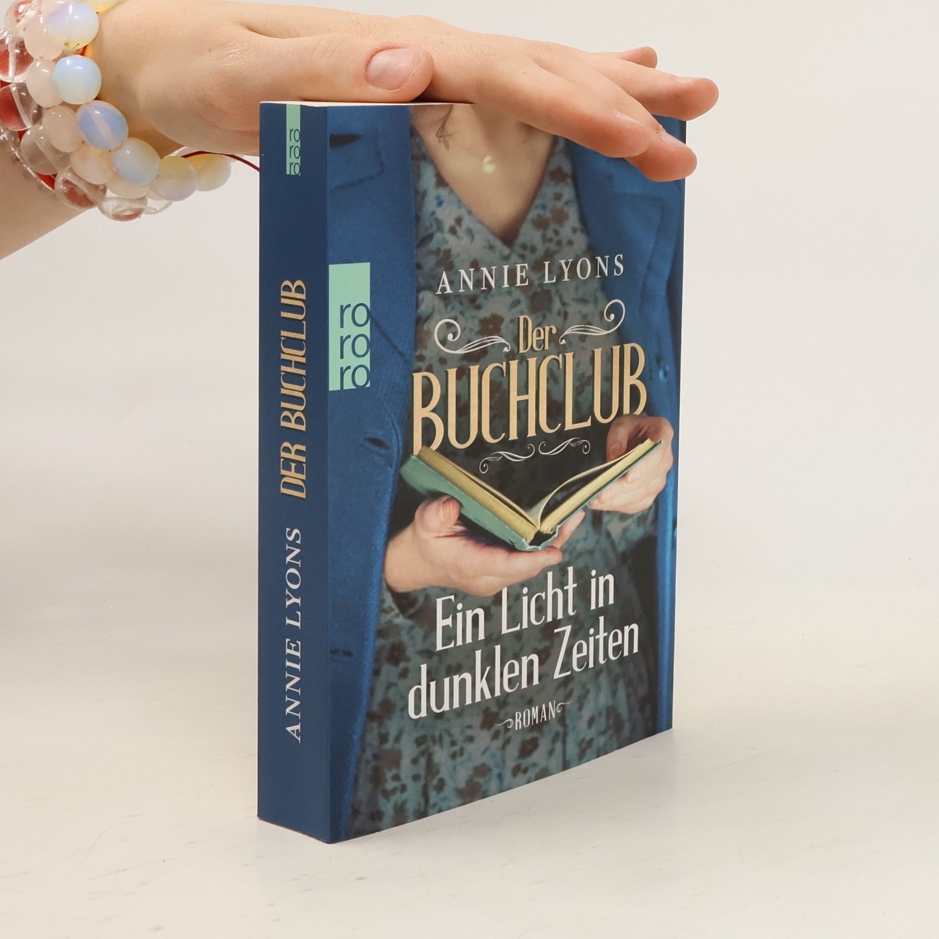 Annie Lyons Der Buchclub – Ein Licht in dunklen Zeiten