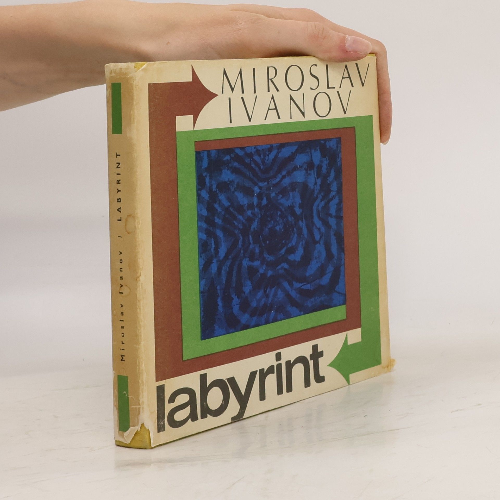 Miroslav Ivanov Labyrint