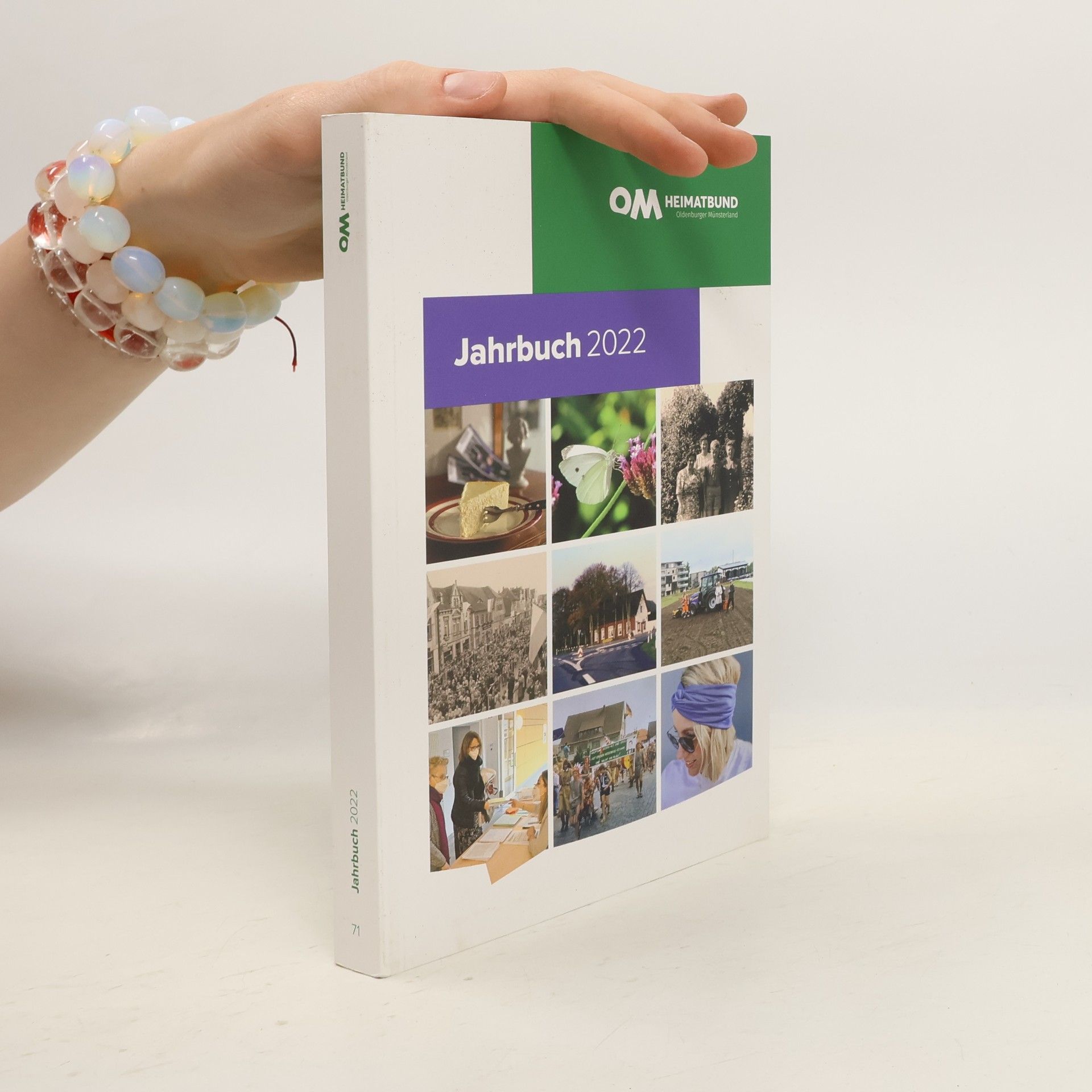 Collectif d'auteurs Jahrbuch 2022