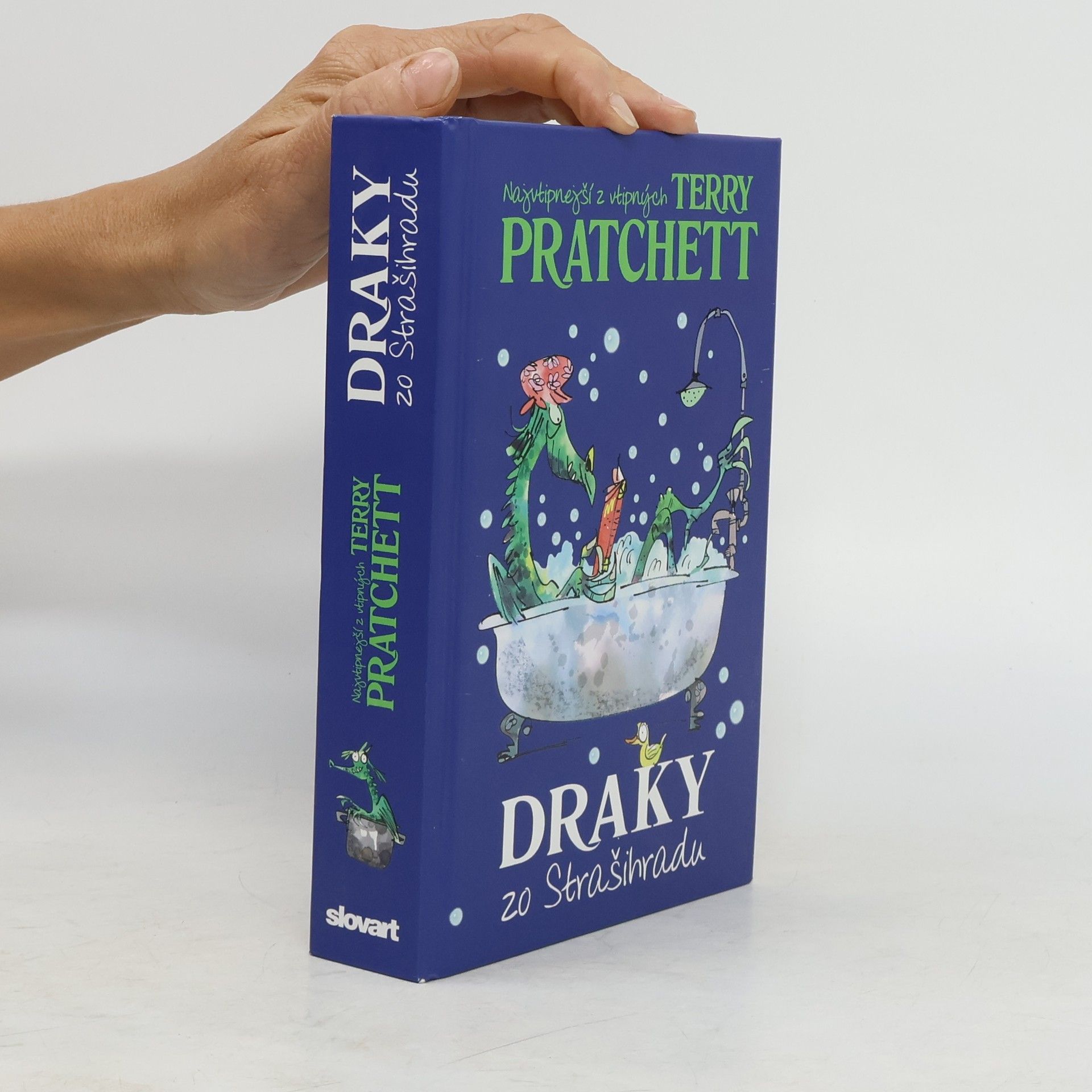 Terry Pratchett Draky zo Strašihradu