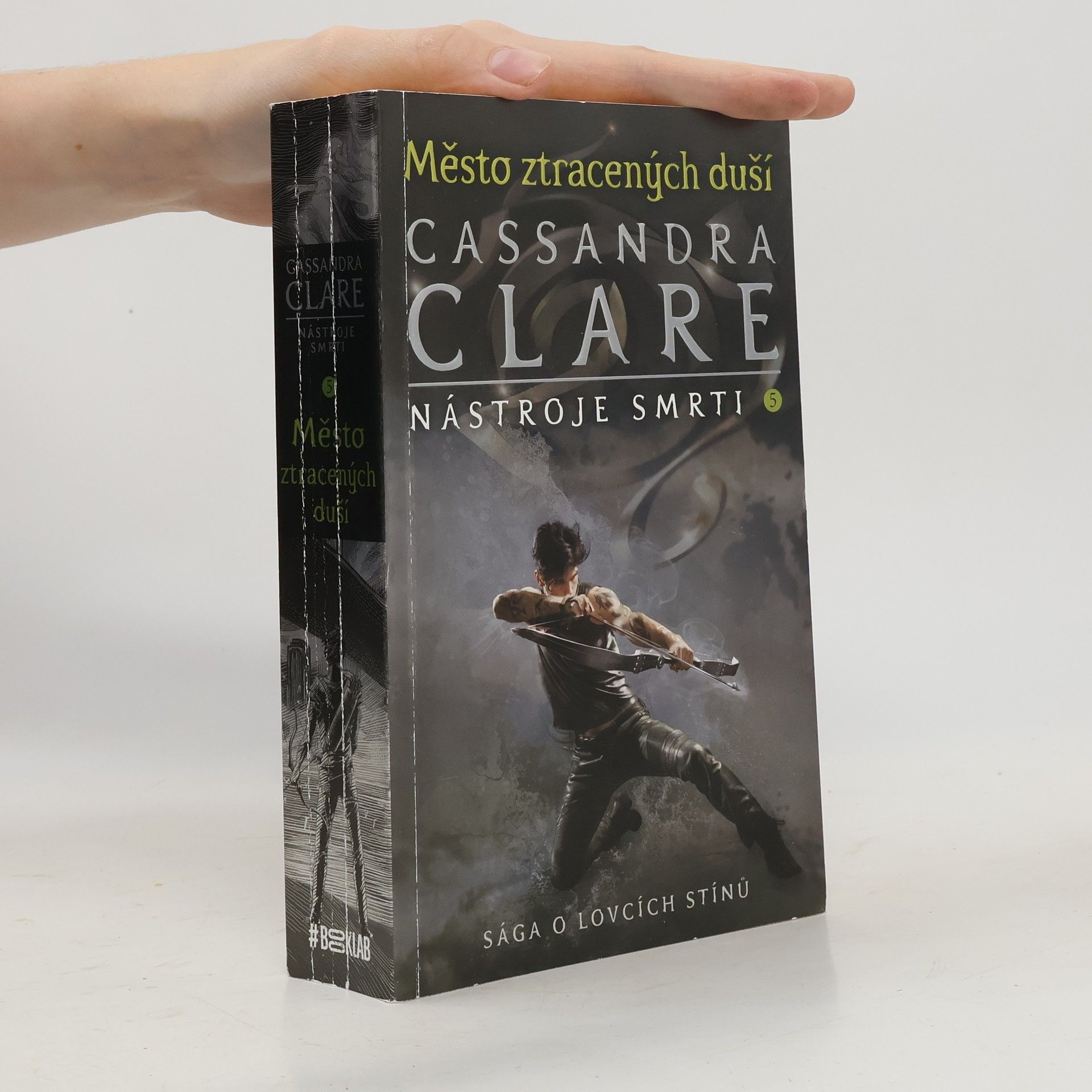 Cassandra Clare Město ztracených duší - Nástroje smrti 5