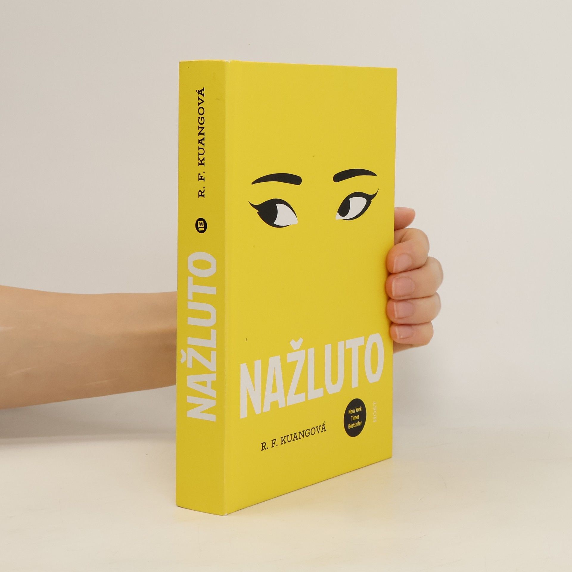 Rebecca F. Kuang Nažluto