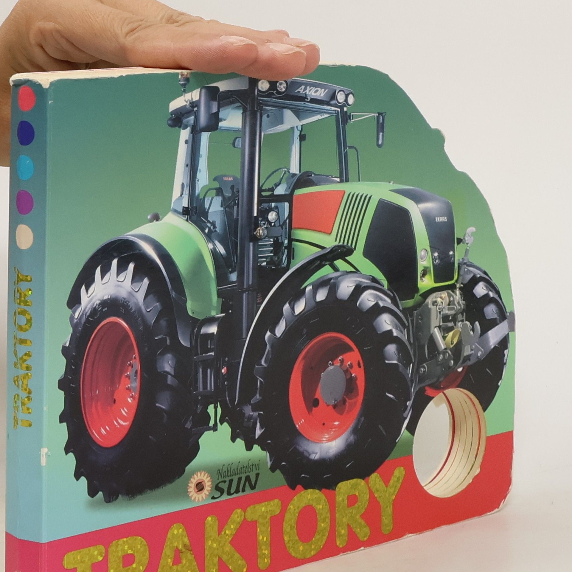 Autores varios Traktory