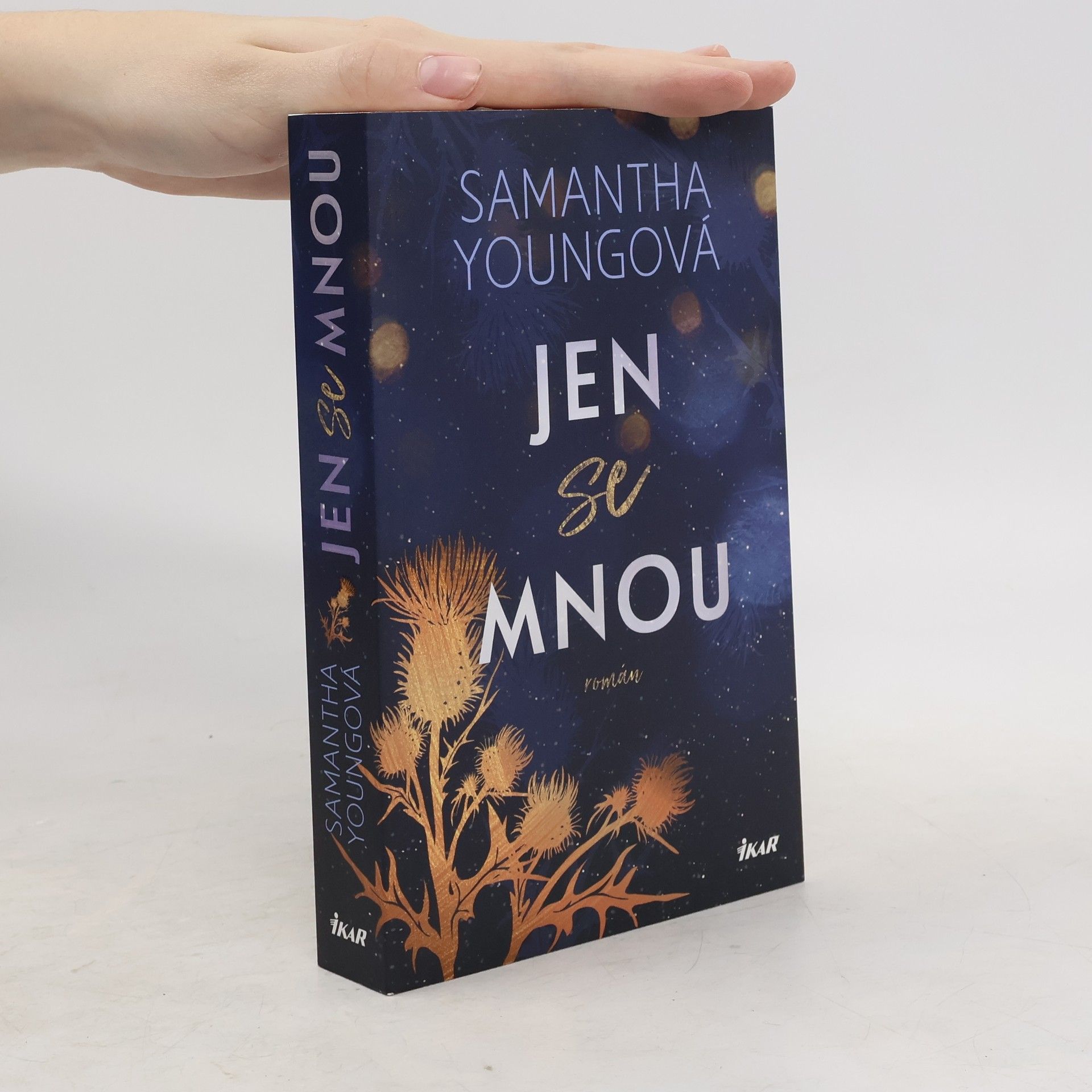 Samantha Young Jen se mnou