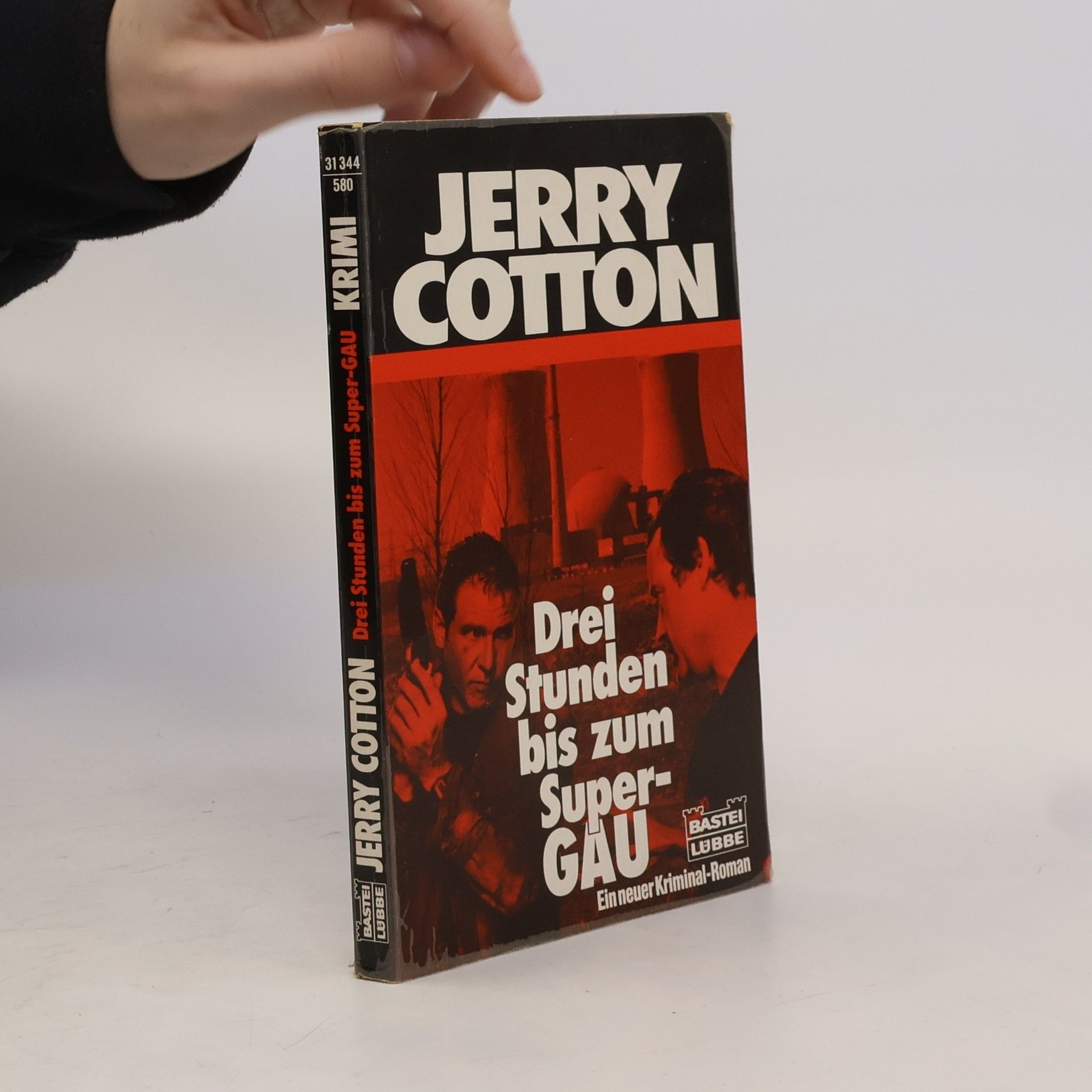 Jerry Cotton Jerry Cotton, Drei Stunden bis zum Super-GAU. Kriminalroman.
