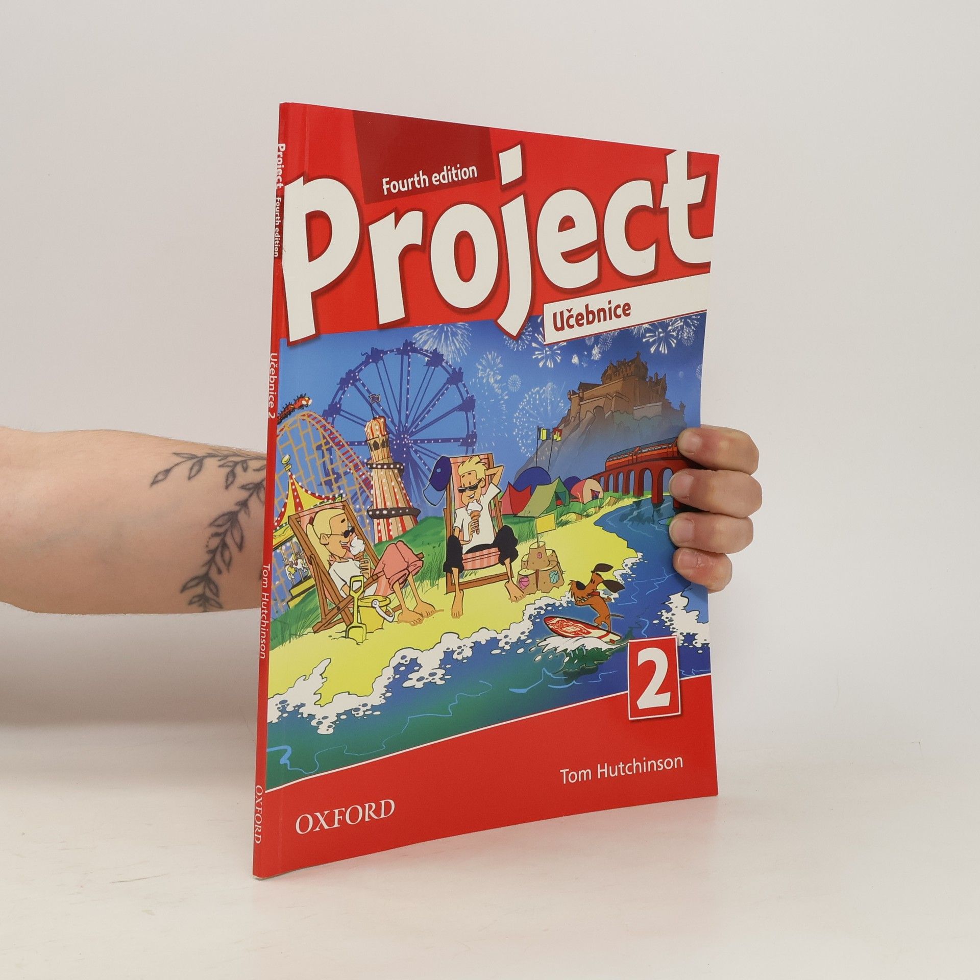 Tom Hutchinson Project. 2 : učebnice