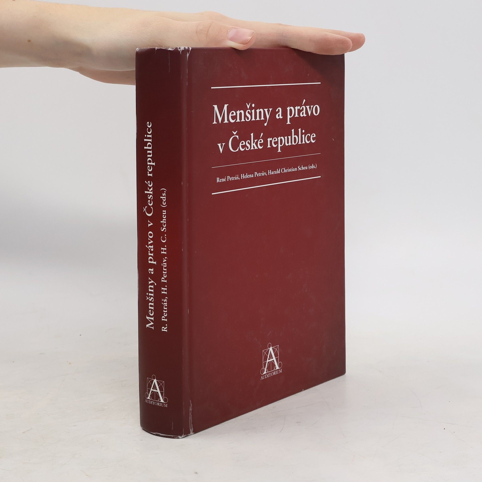 René Petráš Menšiny a právo v České republice