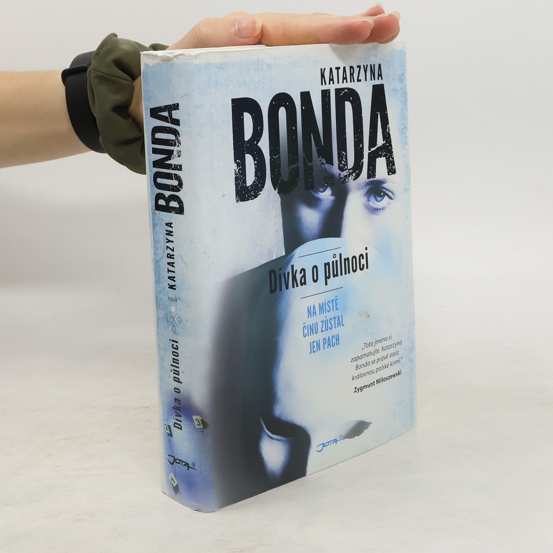 Katarzyna Bonda Dívka o půlnoci
