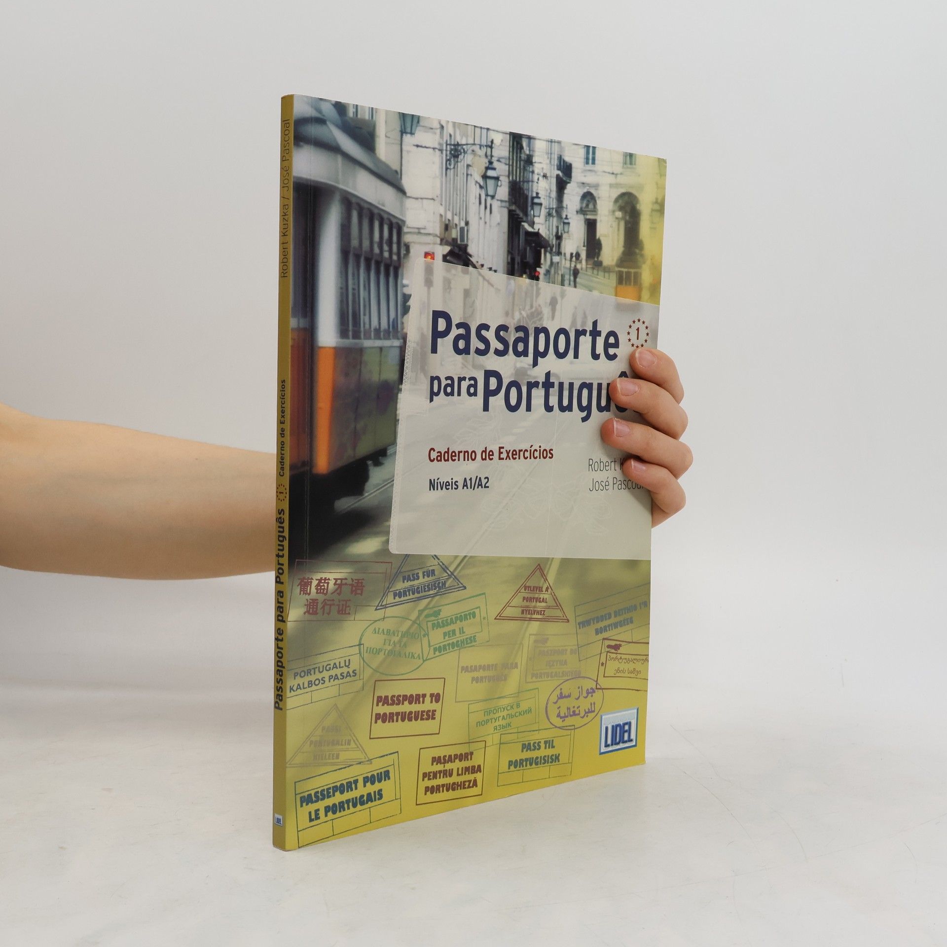 Robert Kuzka Passaporte para Português 1