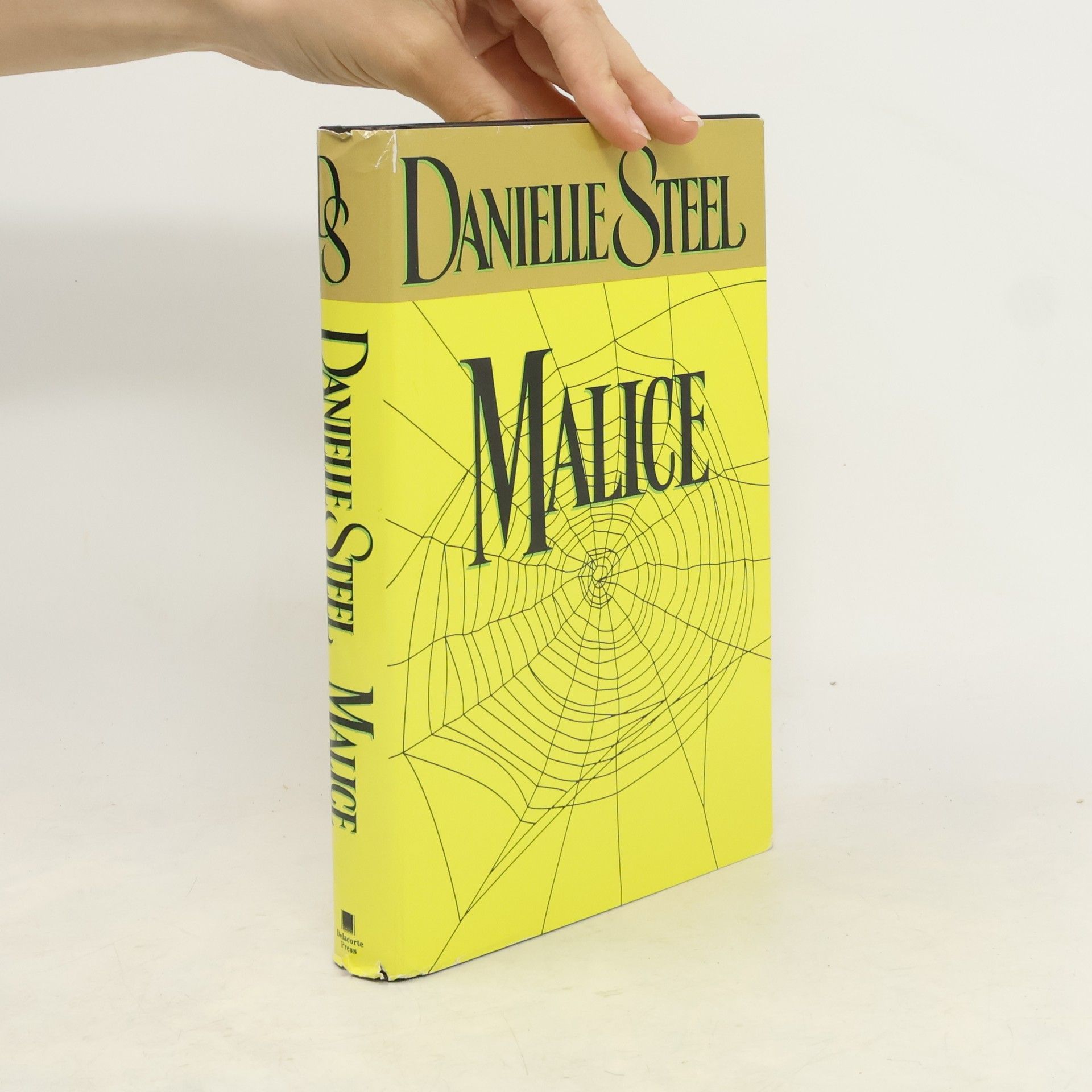 Danielle Steel Malice