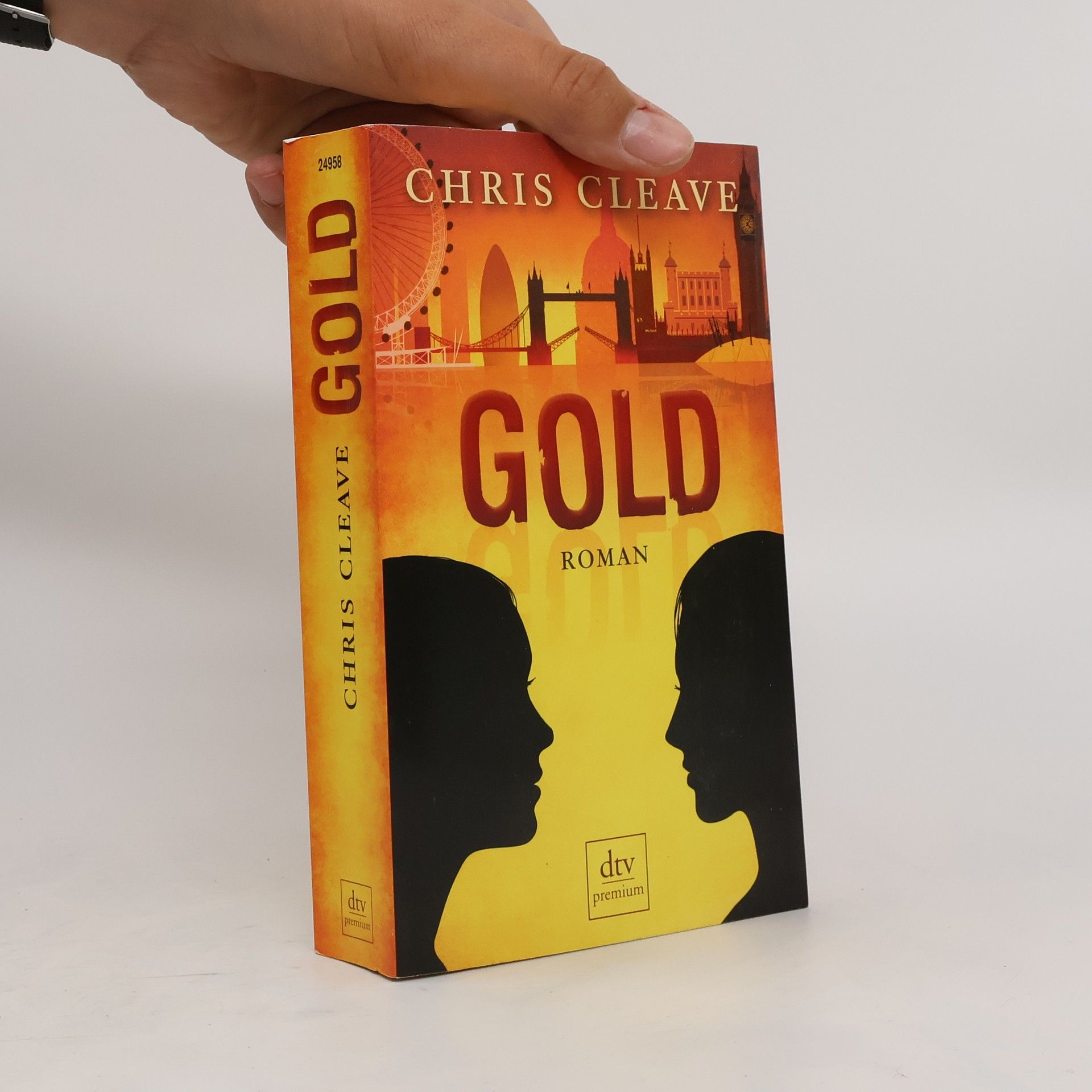Chris Cleave Gold