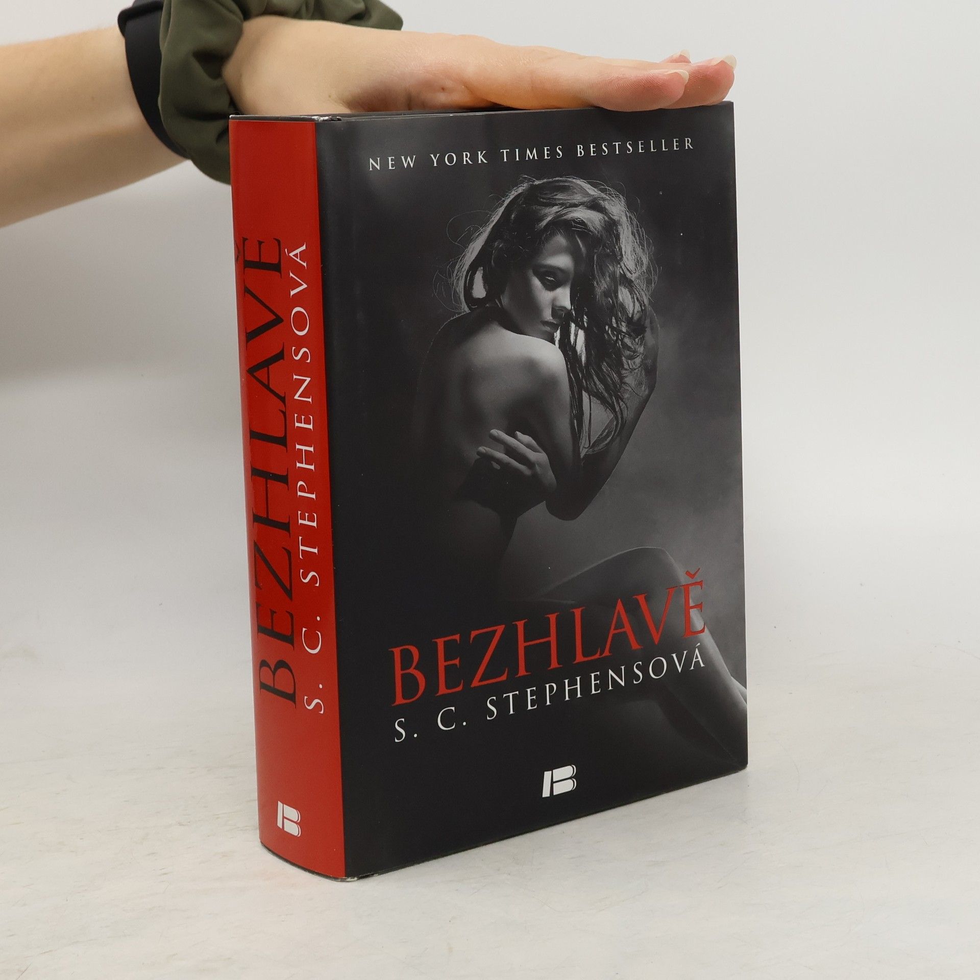 S.C. Stephens Bezhlavě