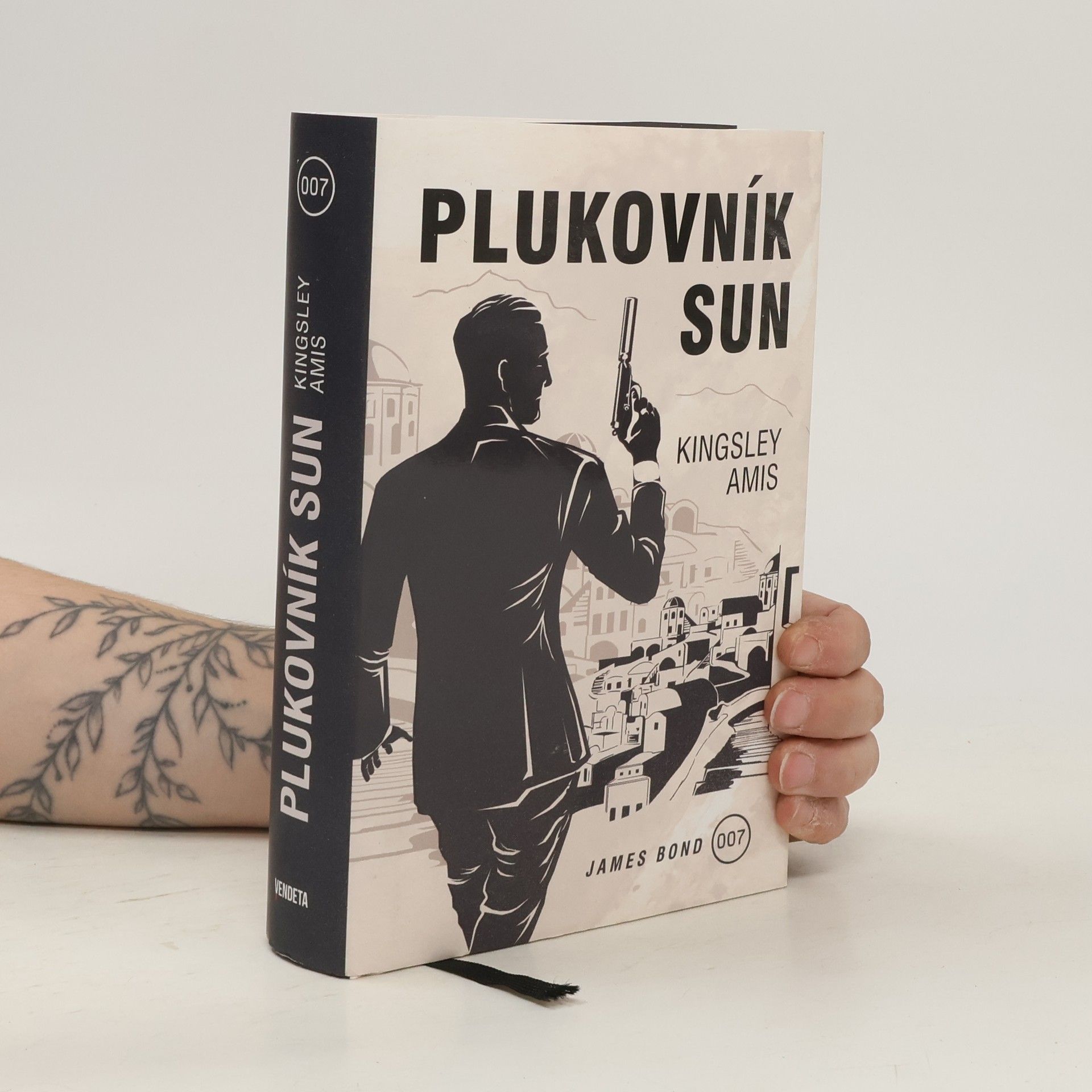 Kingsley Amis Plukovník Sun