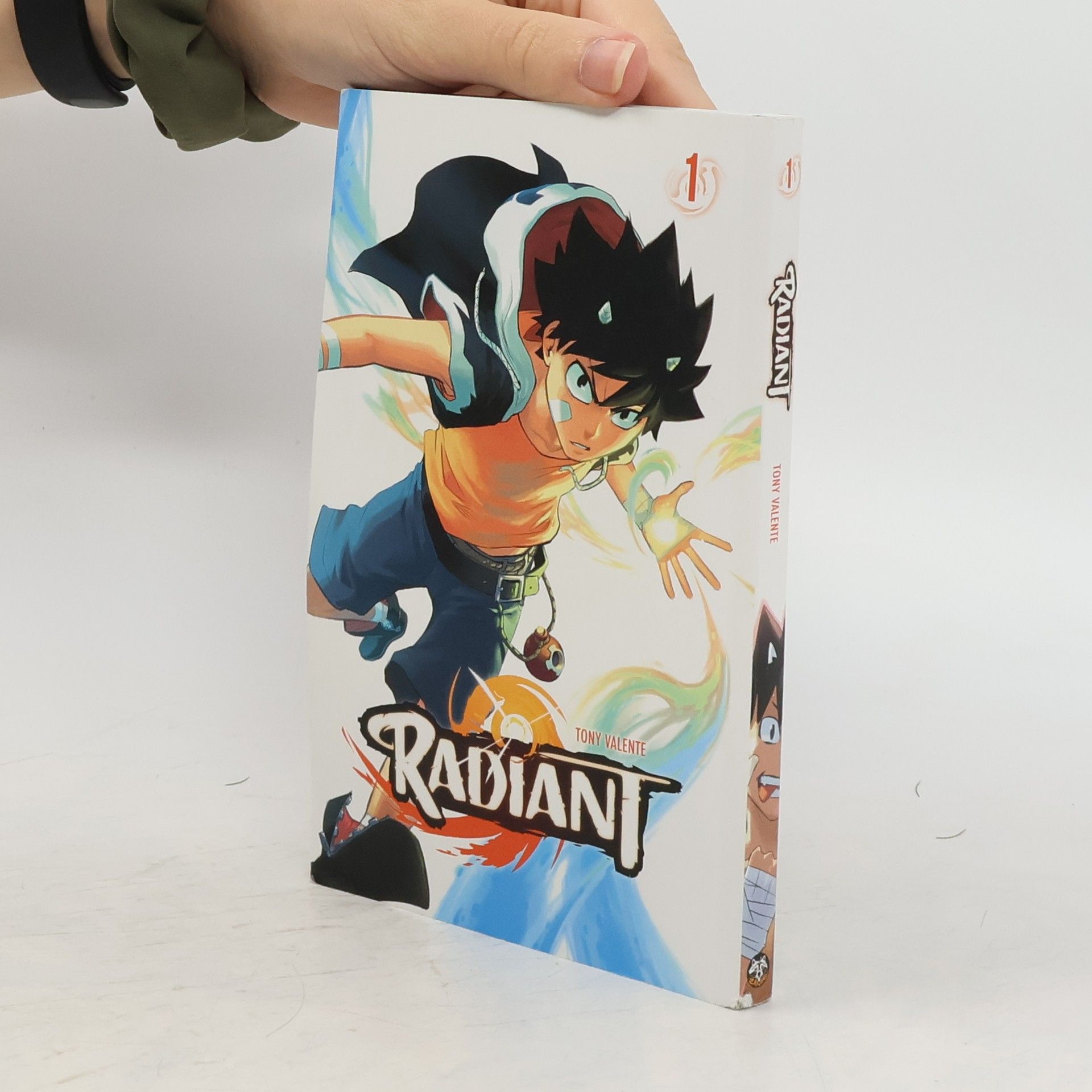 Tony Valente Radiant 1