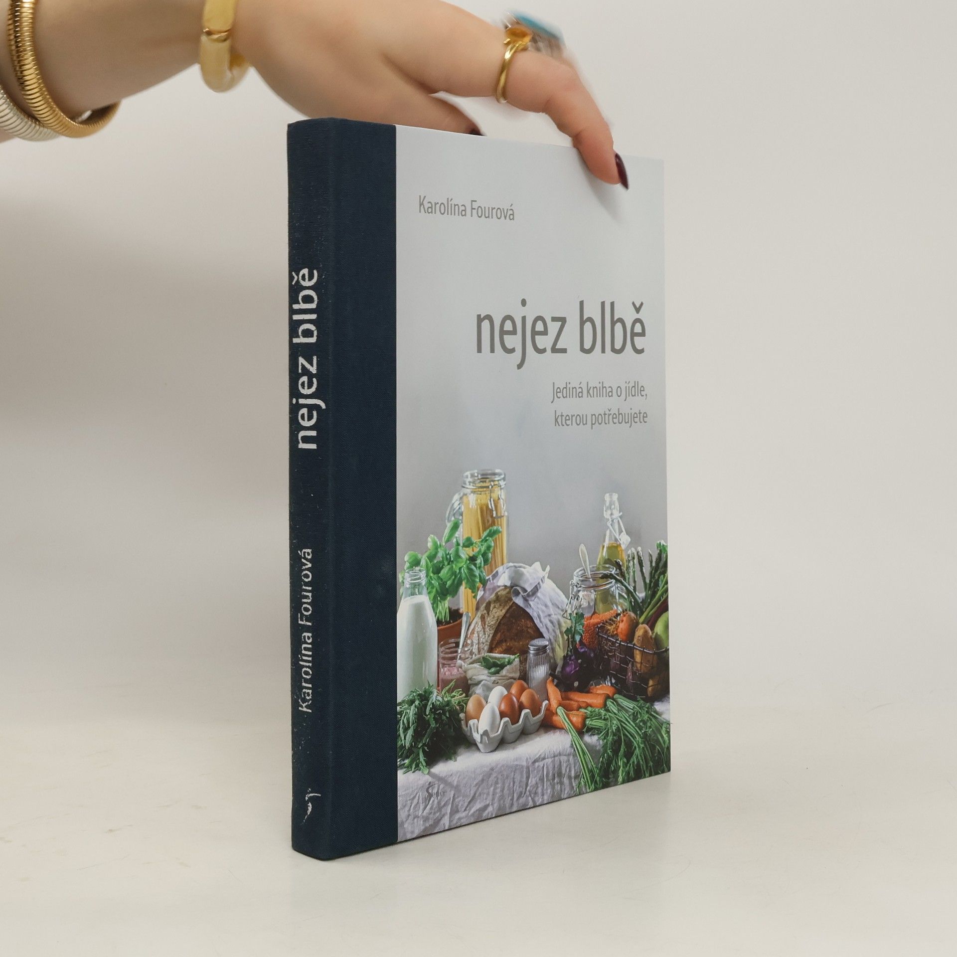 Karolína Fourová Nejez blbě