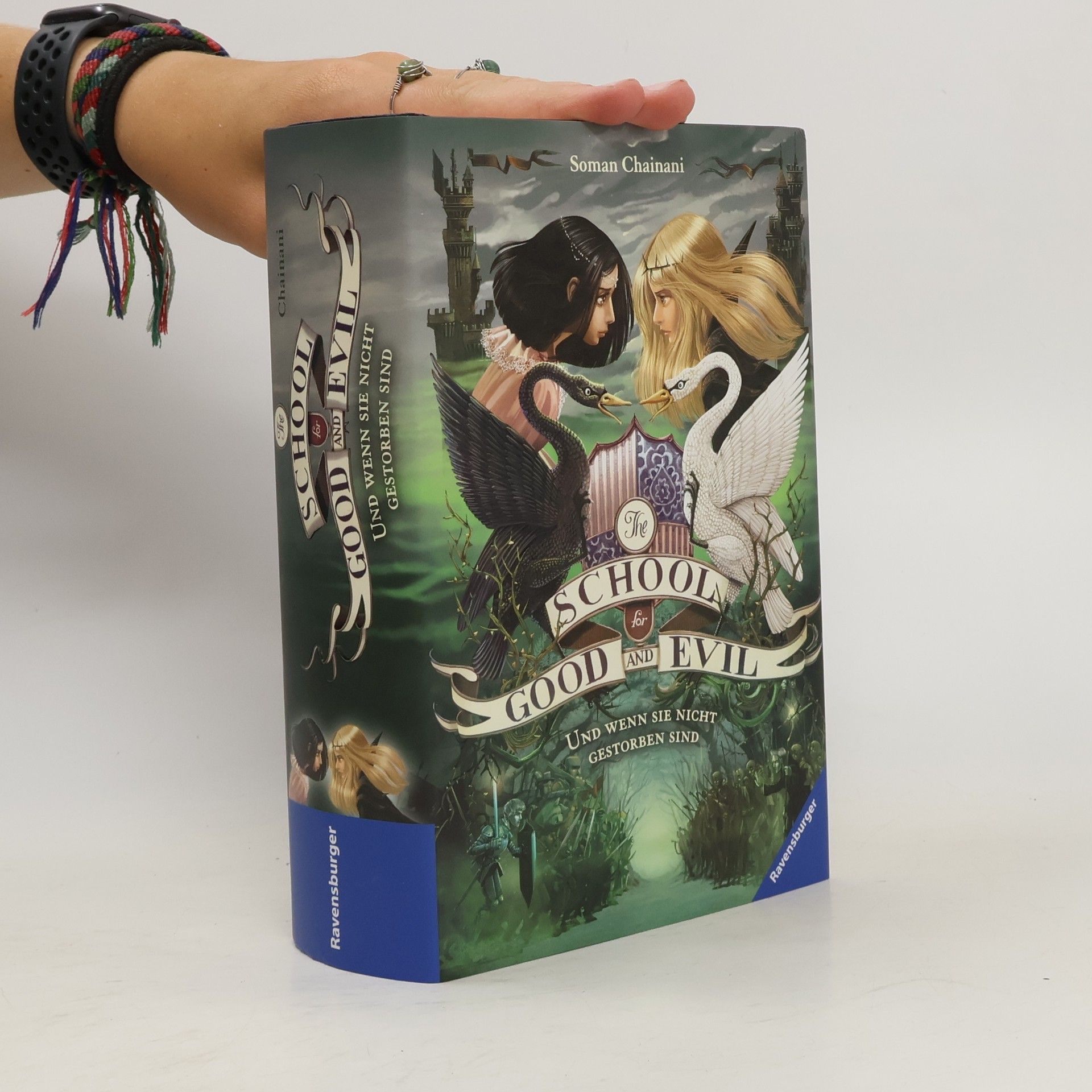 Soman Chainani The School for Good and Evil 3