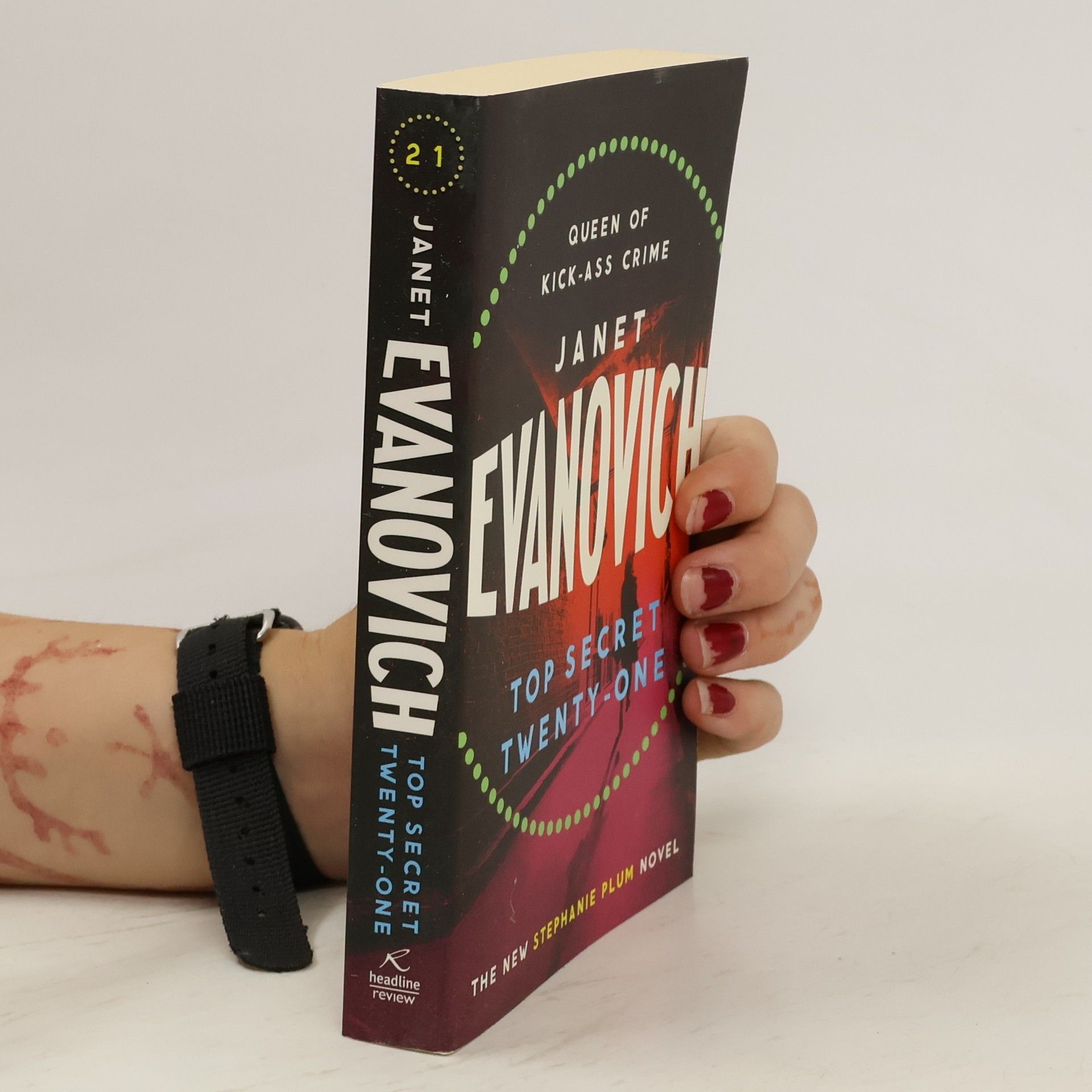 Janet Evanovich Top Secret Twenty-One. Zusammen küsst man weniger allein, englische Ausgabe