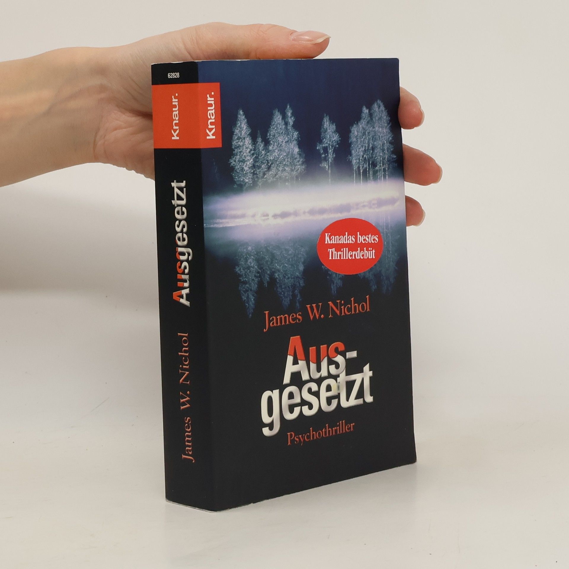 James W. Nichol Ausgesetzt