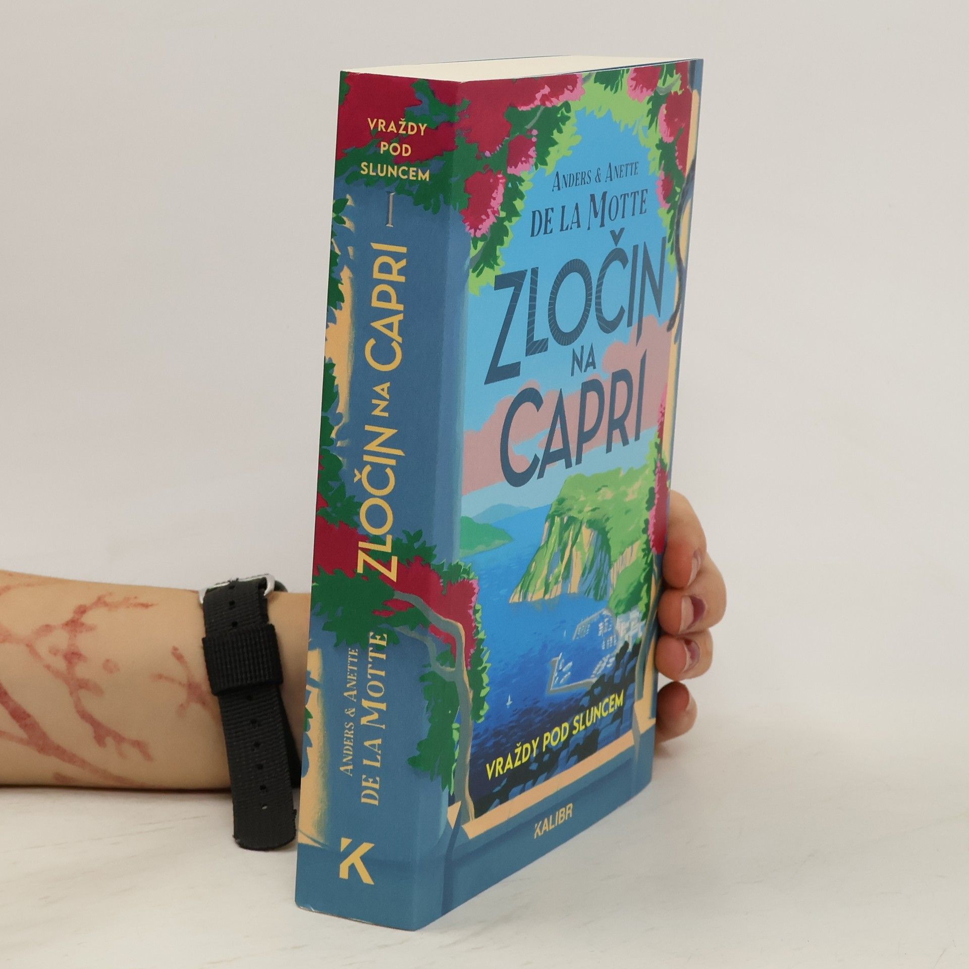 Anders De la Motte Vraždy pod sluncem. 1, Zločin na Capri