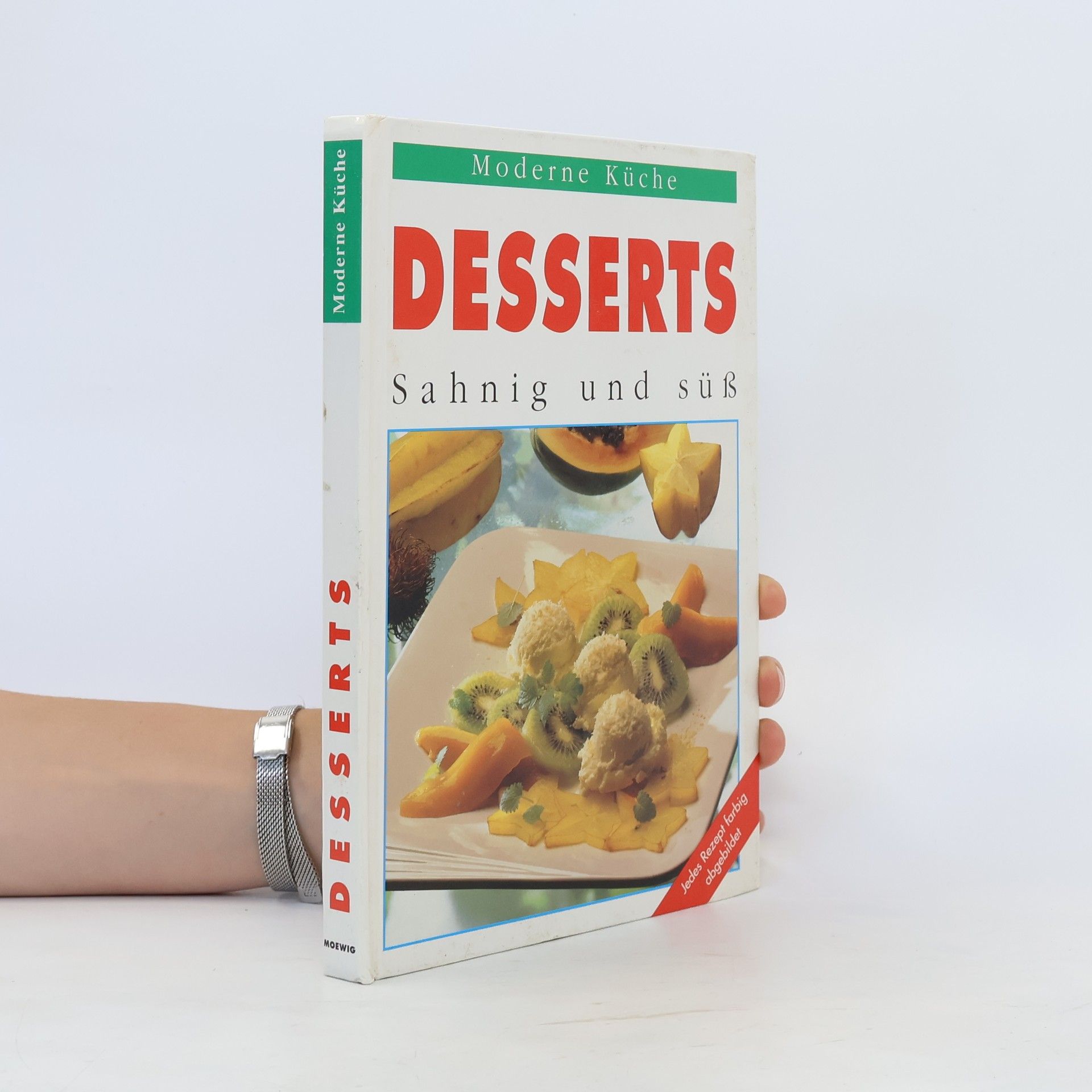 Collectif d'auteurs Desserts. Sahnig und süß