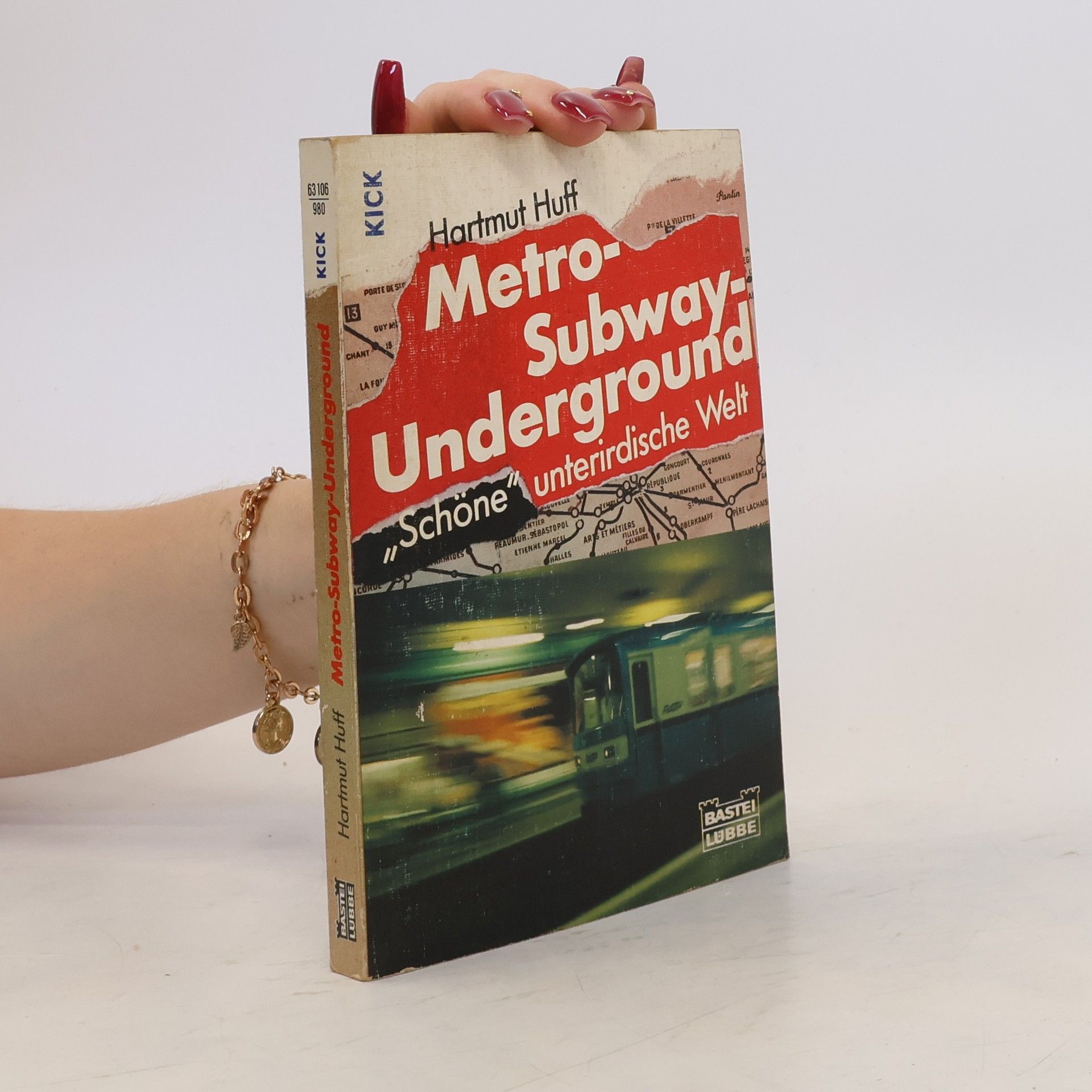 Hartmut Huff Metro - Subway - Underground