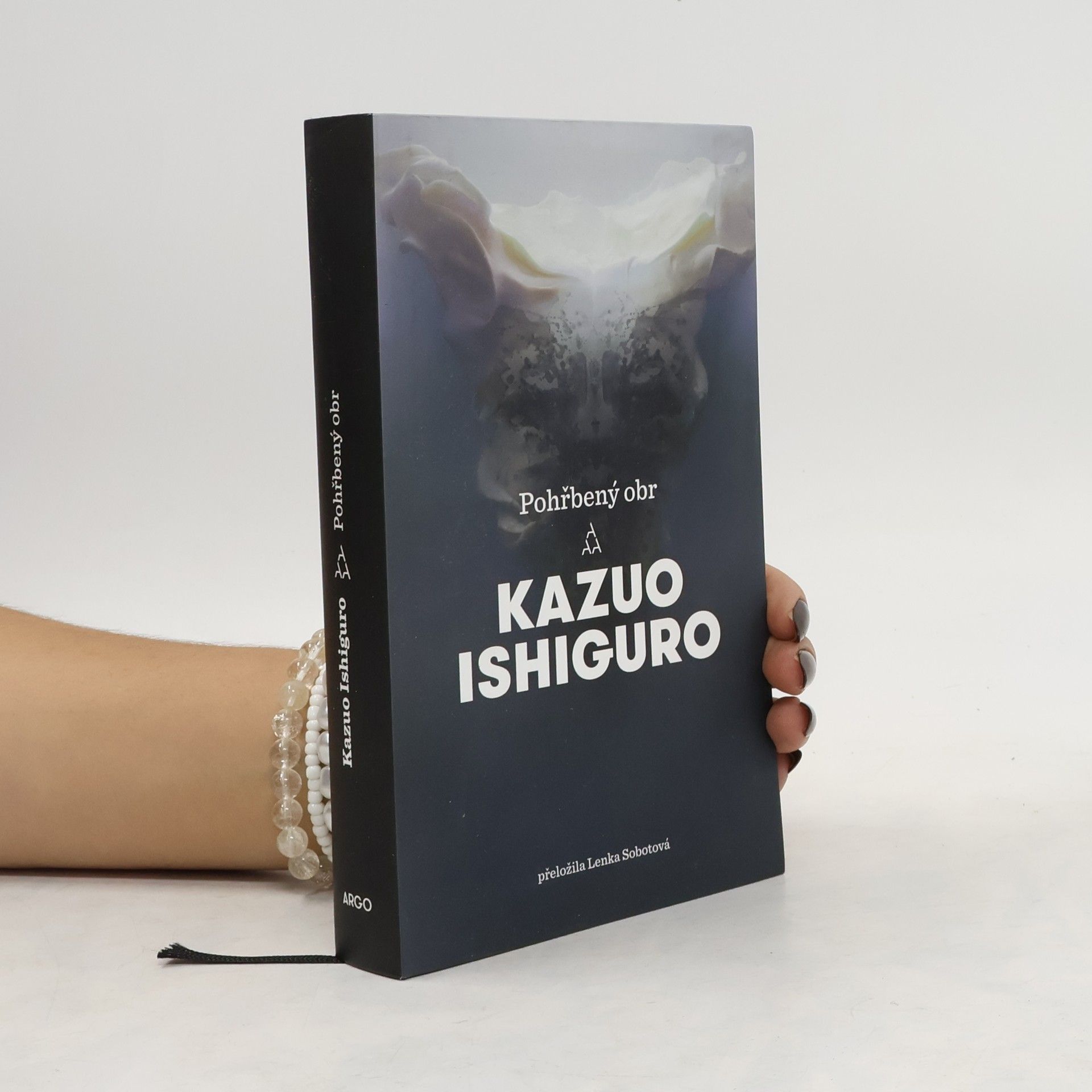 Kazuo Ishiguro Pohřbený obr