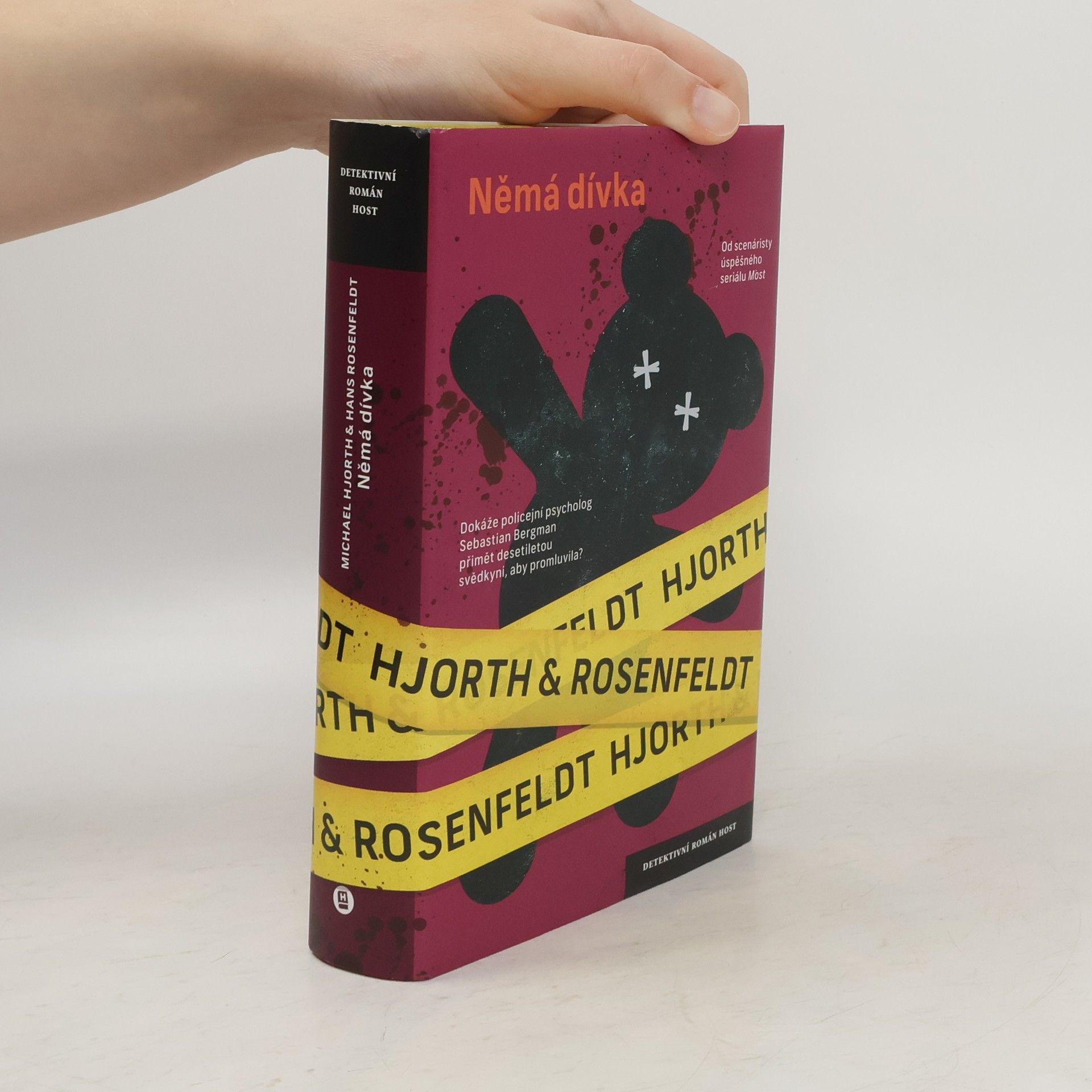 Michael Hjorth Němá dívka