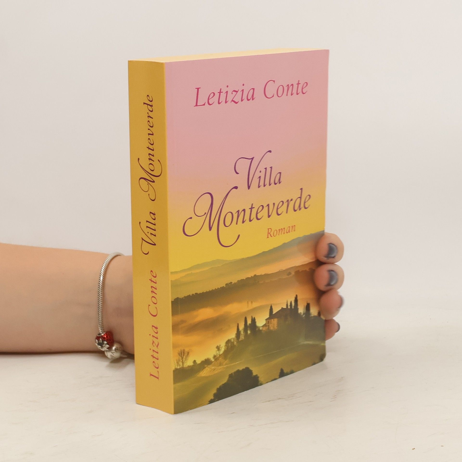 Letizia Conte Villa Monteverde