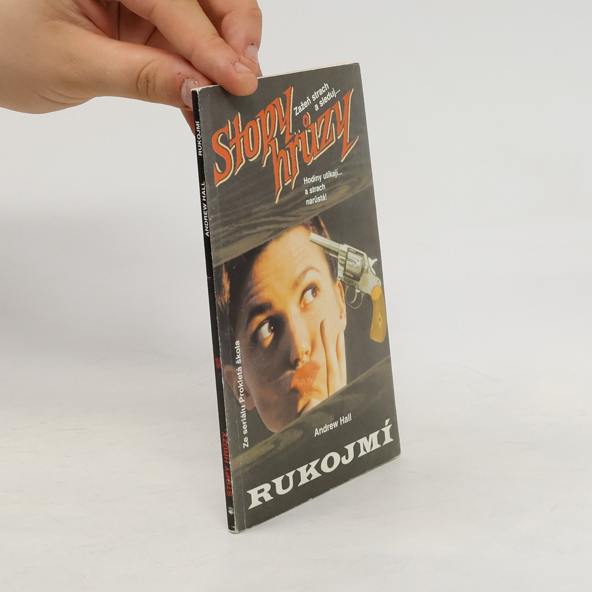 Andrew Hall Rukojmí. Stopy hrůzy 104