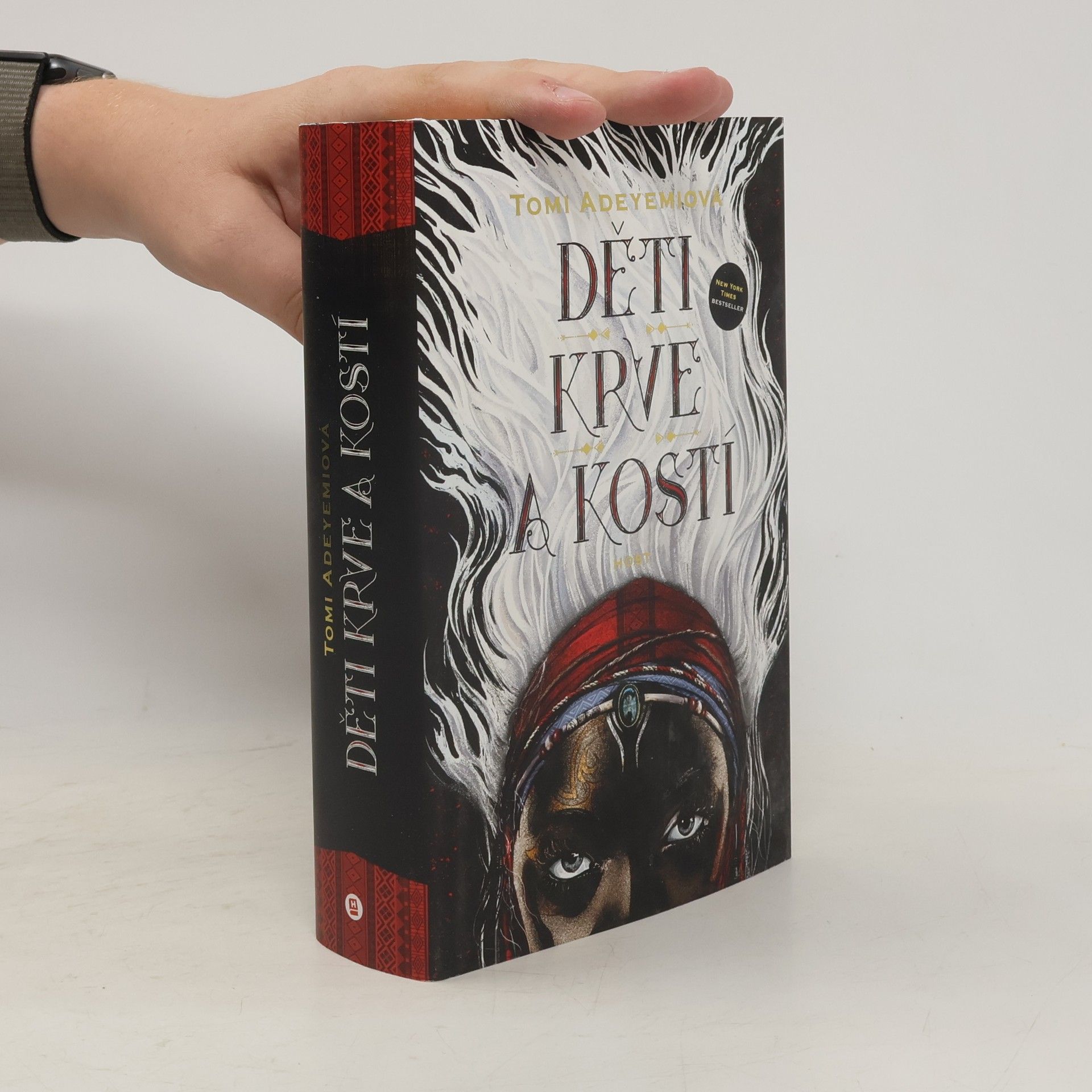 Tomi Adeyemi Děti krve a kostí