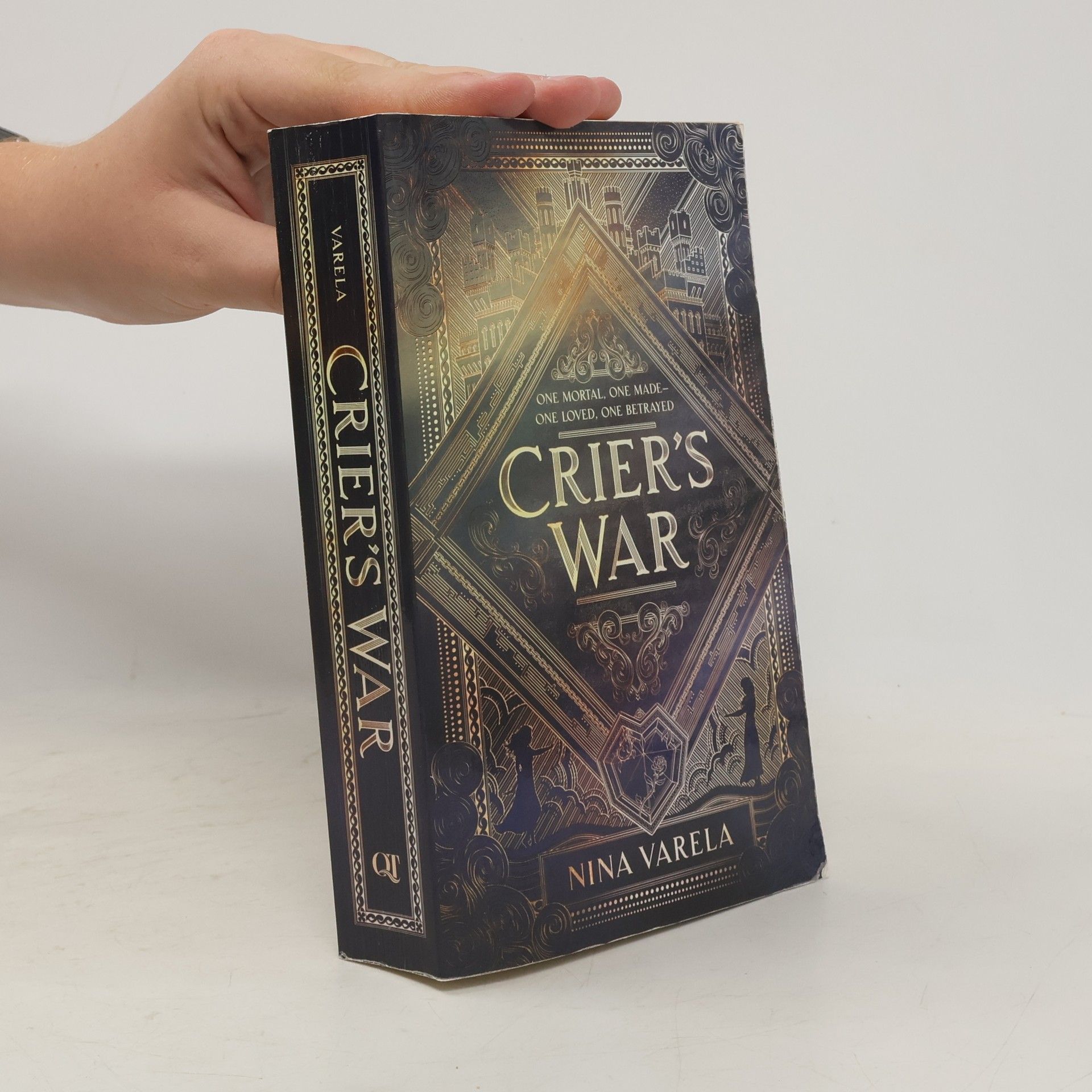 Nina Varela Crier's War