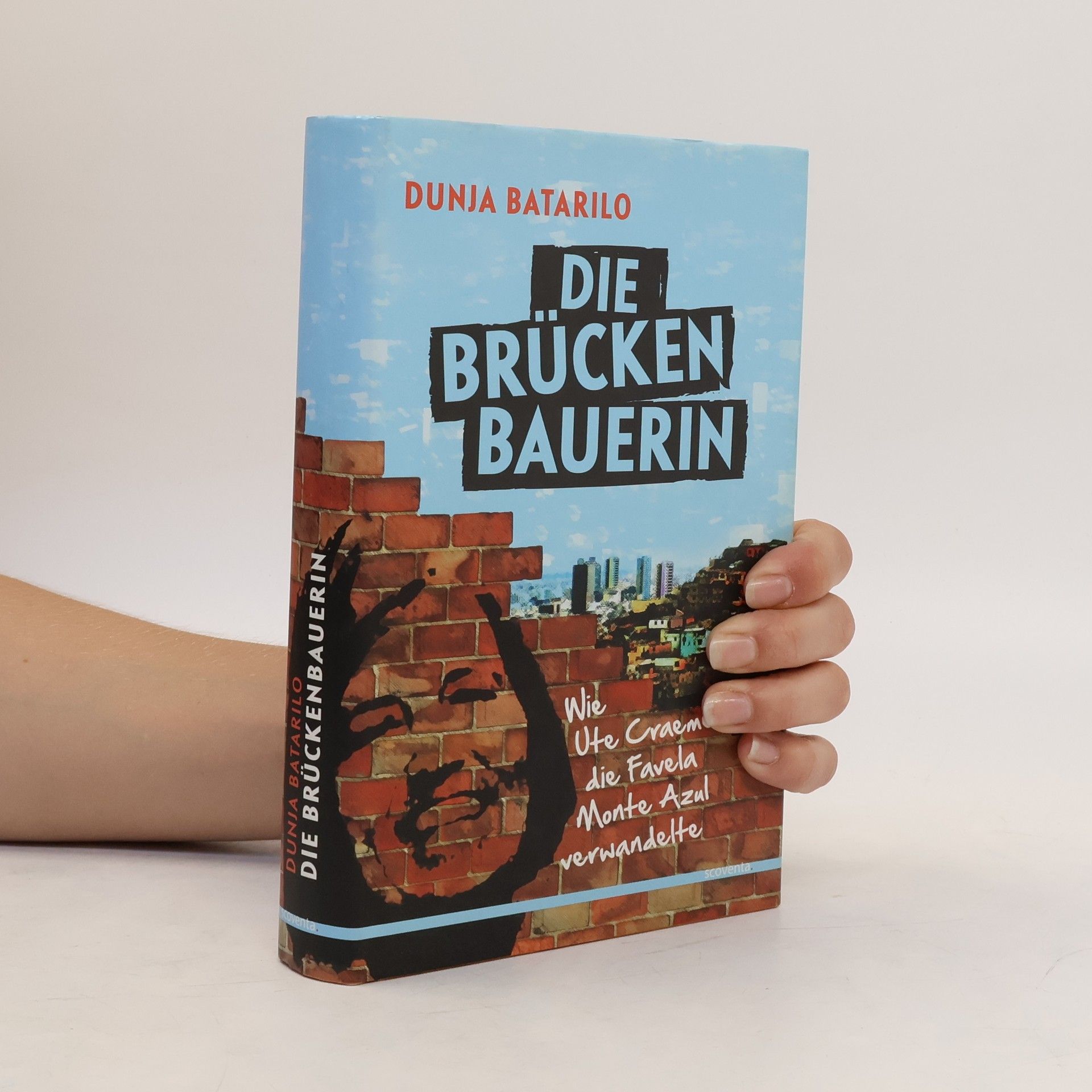 Dunja Batarilo Die Brückenbauerin