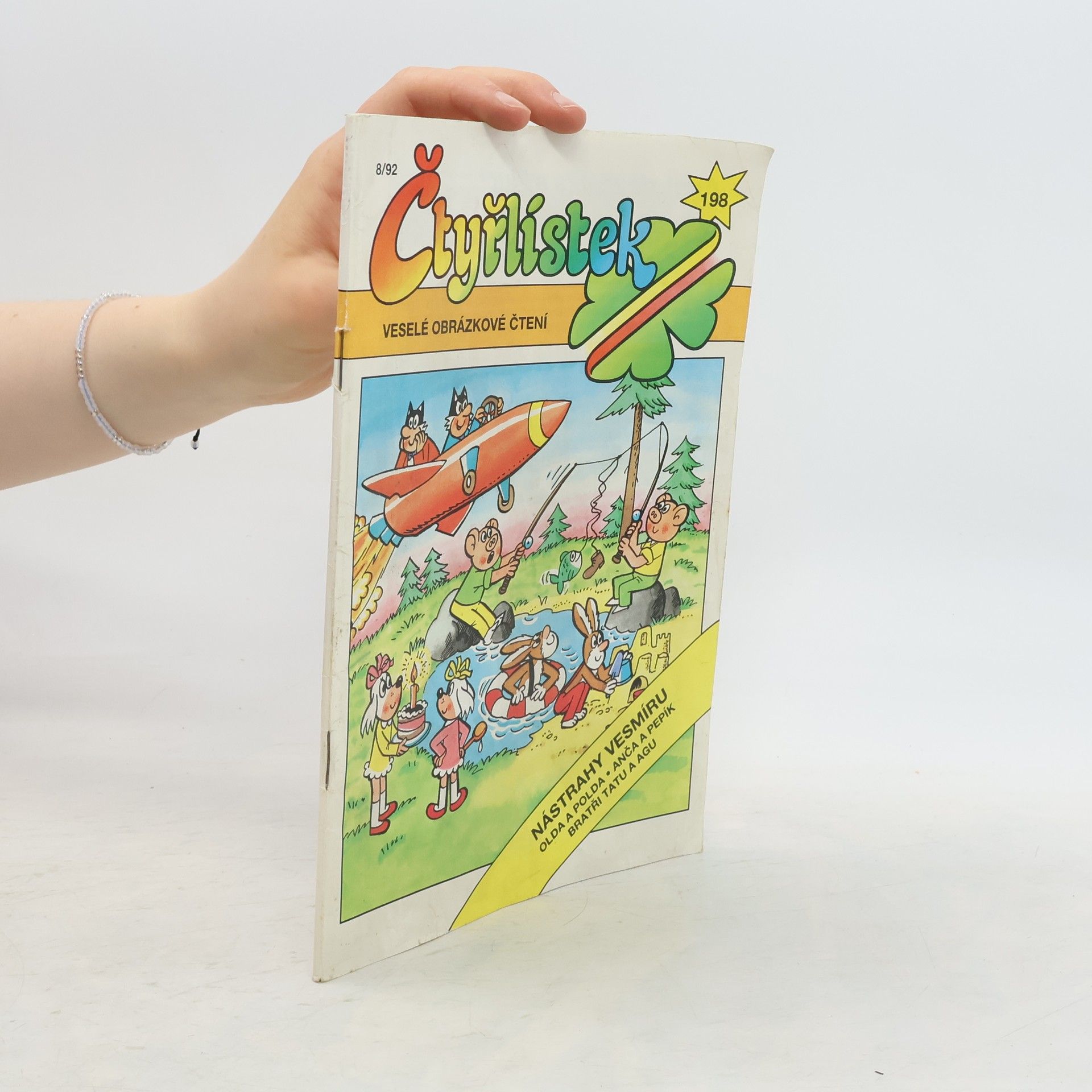 Collectif d'auteurs Čtyřlístek 198. 8/1992. Nástrahy vesmíru