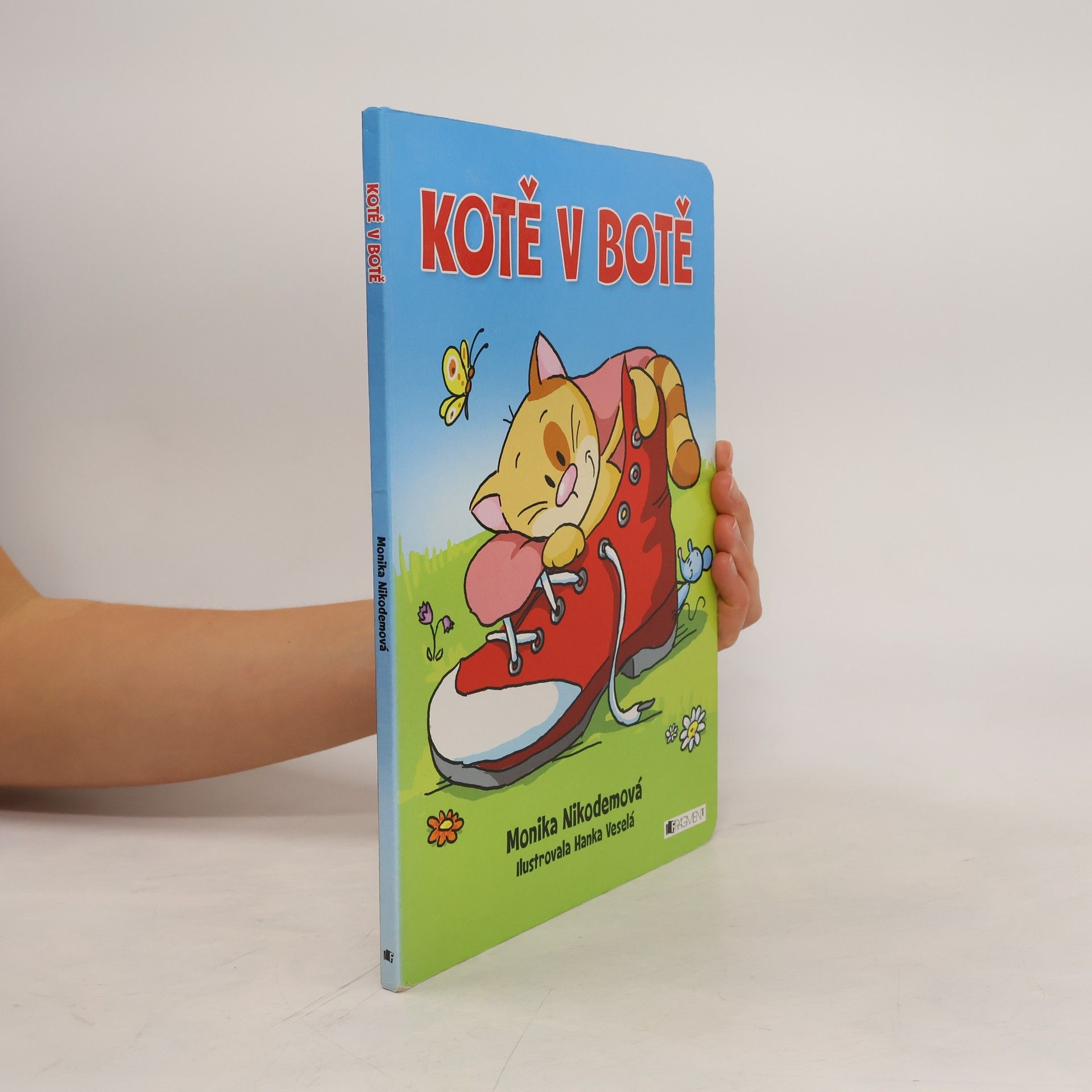 Monika Nikodemová Kotě v botě