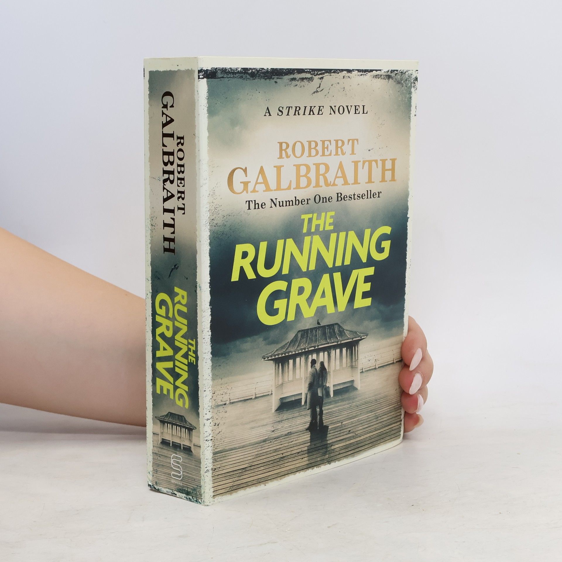 J. K. Rowling The Running Grave