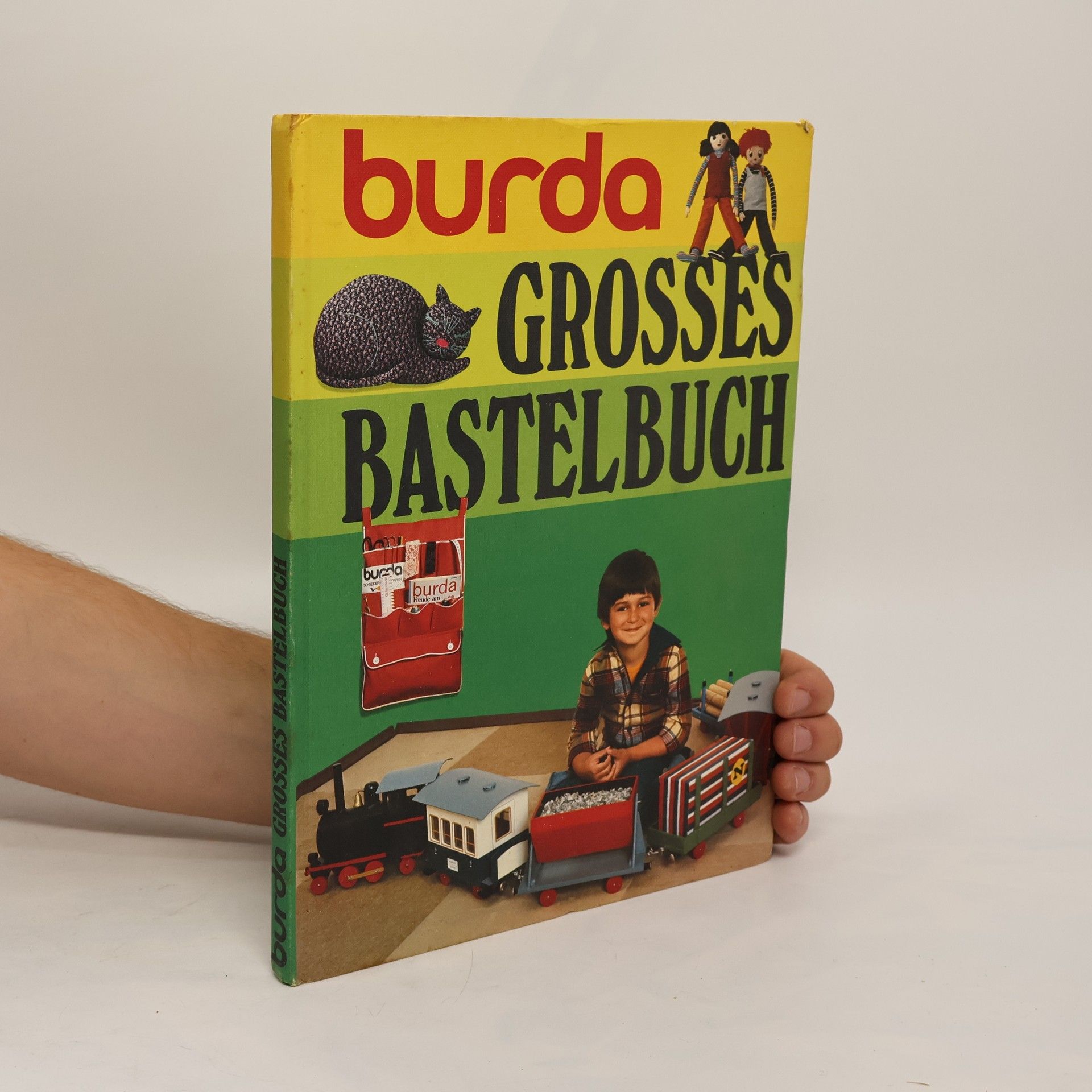 Autorenkollektiv Grosses Bastelbuch