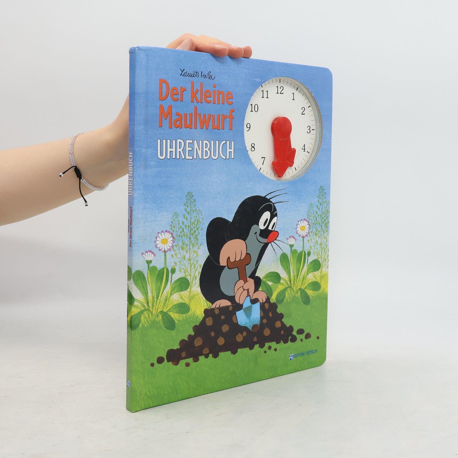 Zdeněk Miler Der kleine Maulwurf. Uhrenbuch