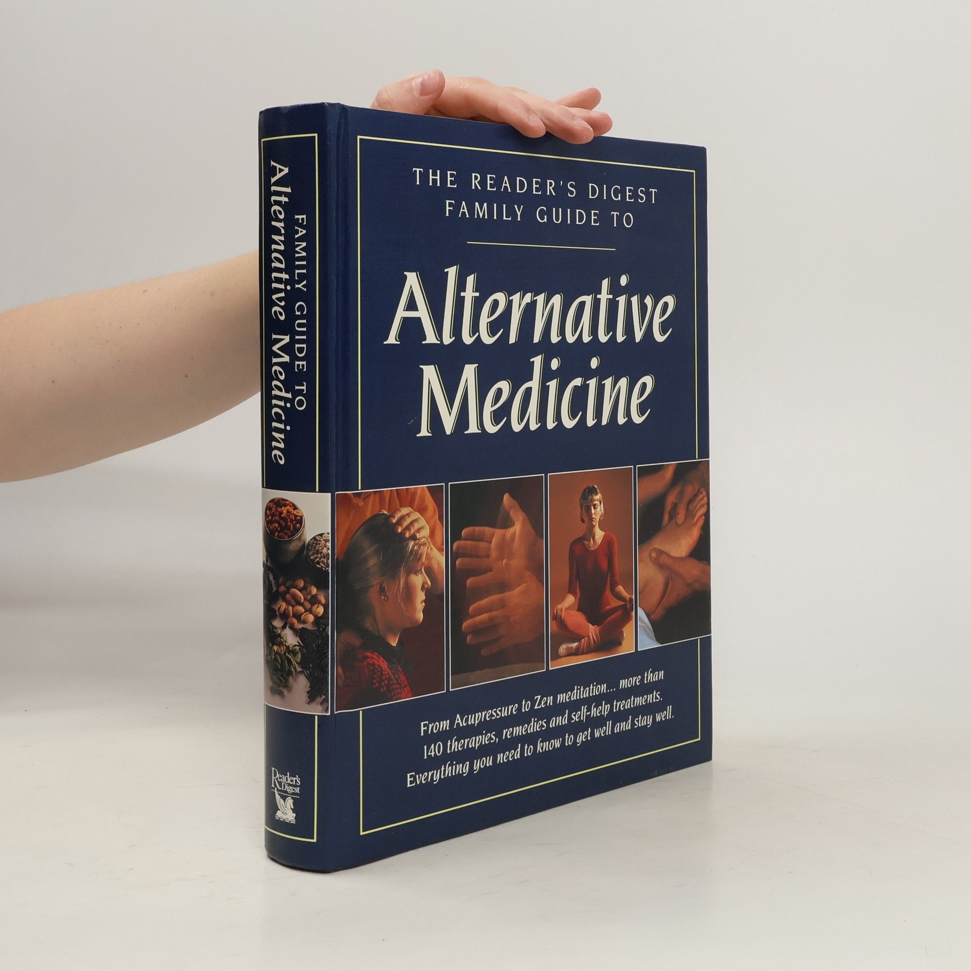 AA.VV. Family Guide to Alternative Medicine