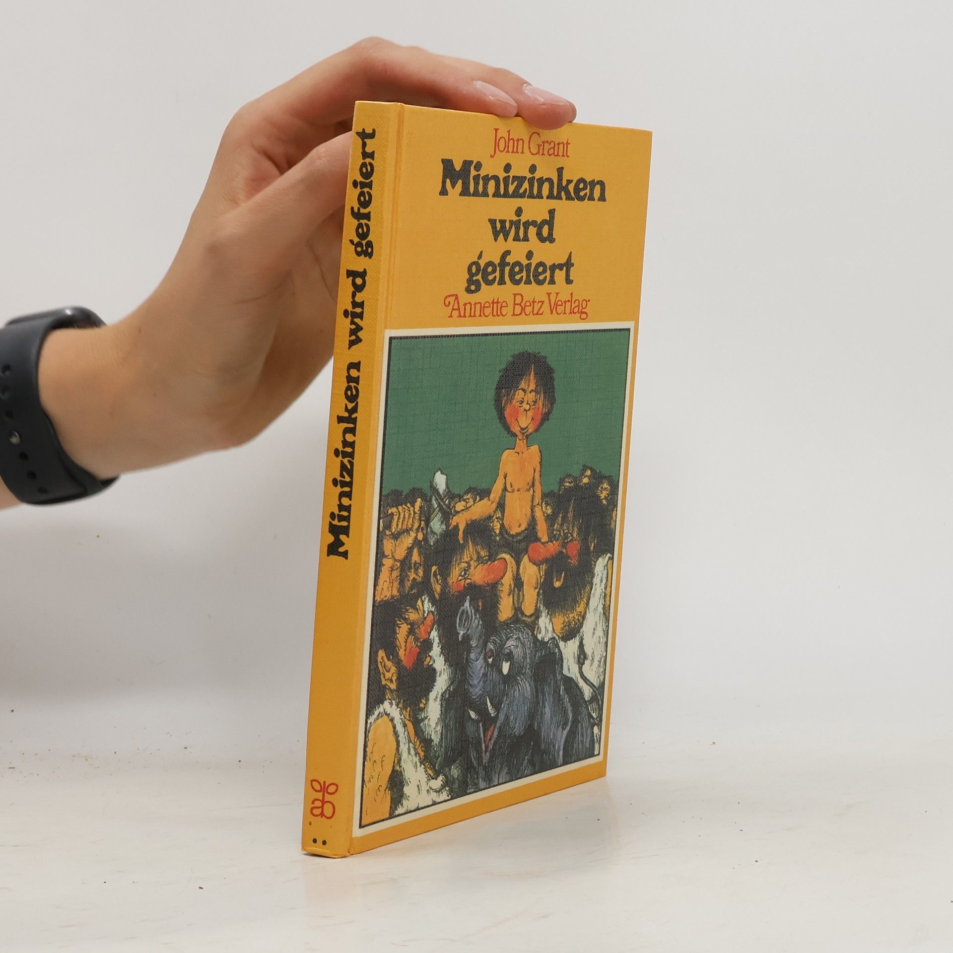 Jonathan Gash Minizinken wird gefeiert