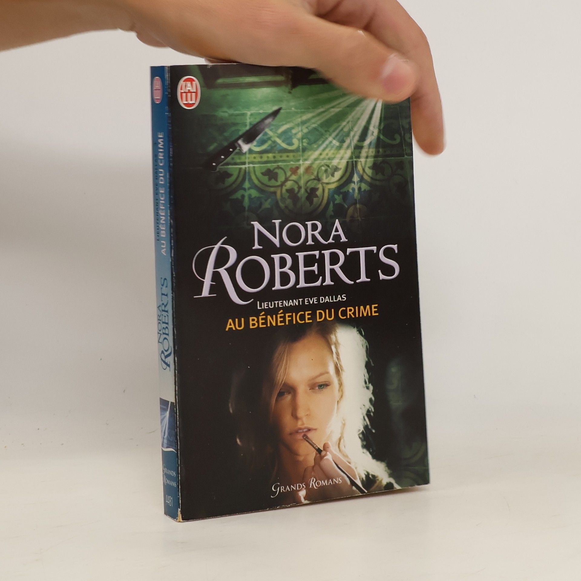 Nora Roberts Au bénéfice du crime