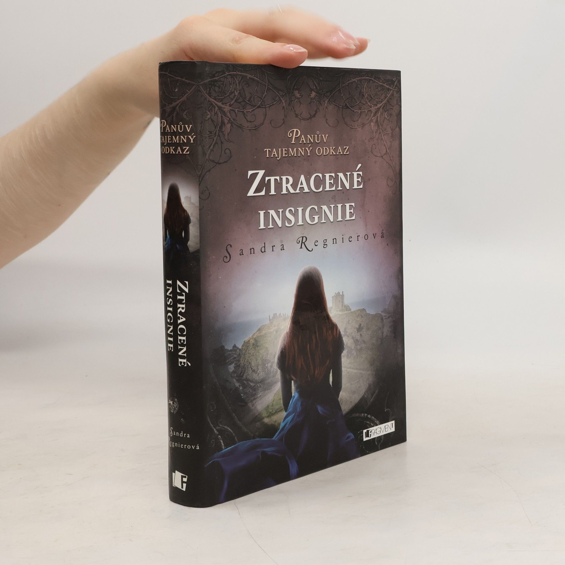 Sandra Regnier Ztracené insignie. Panův tajemný odkaz