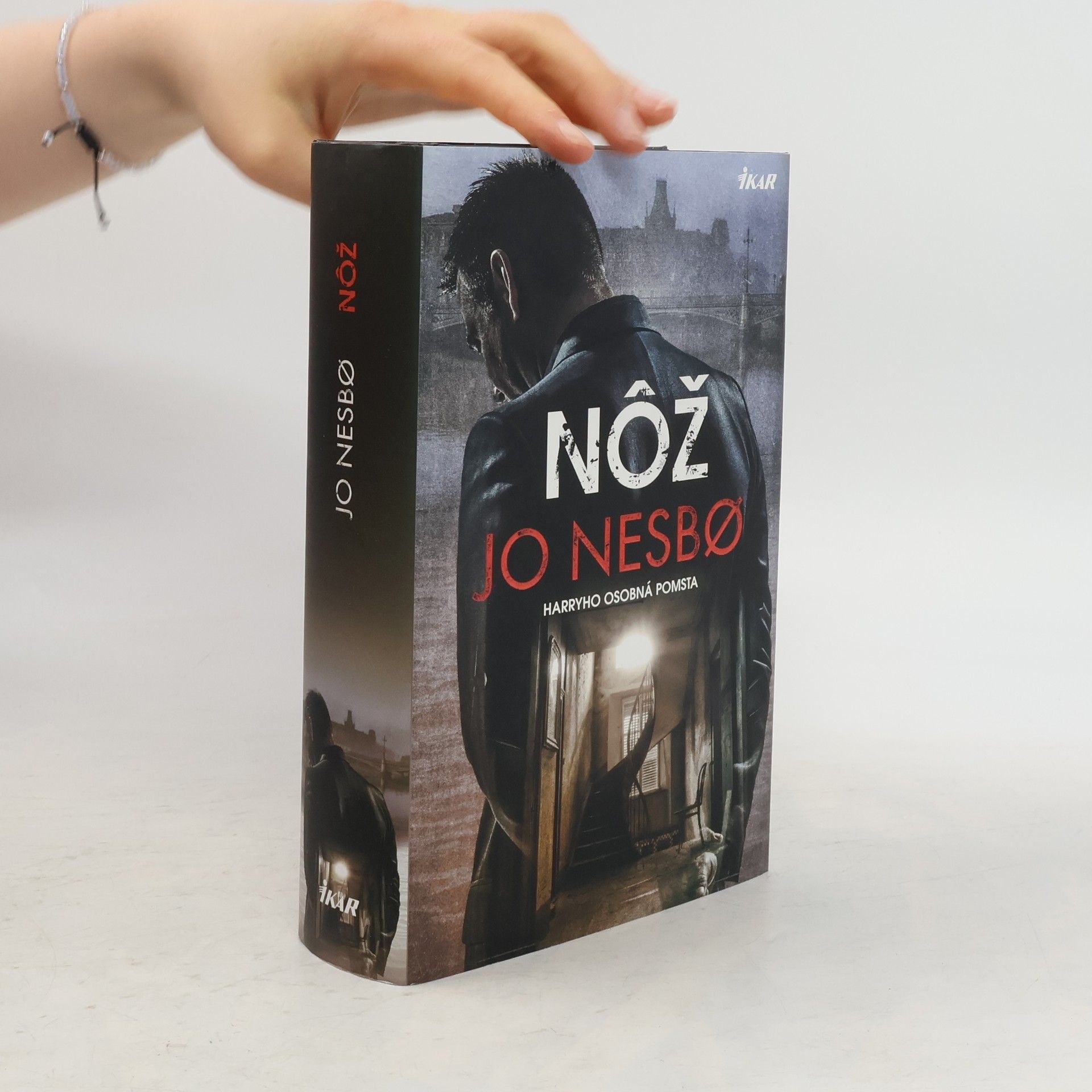 Jo Nesbø Nôž