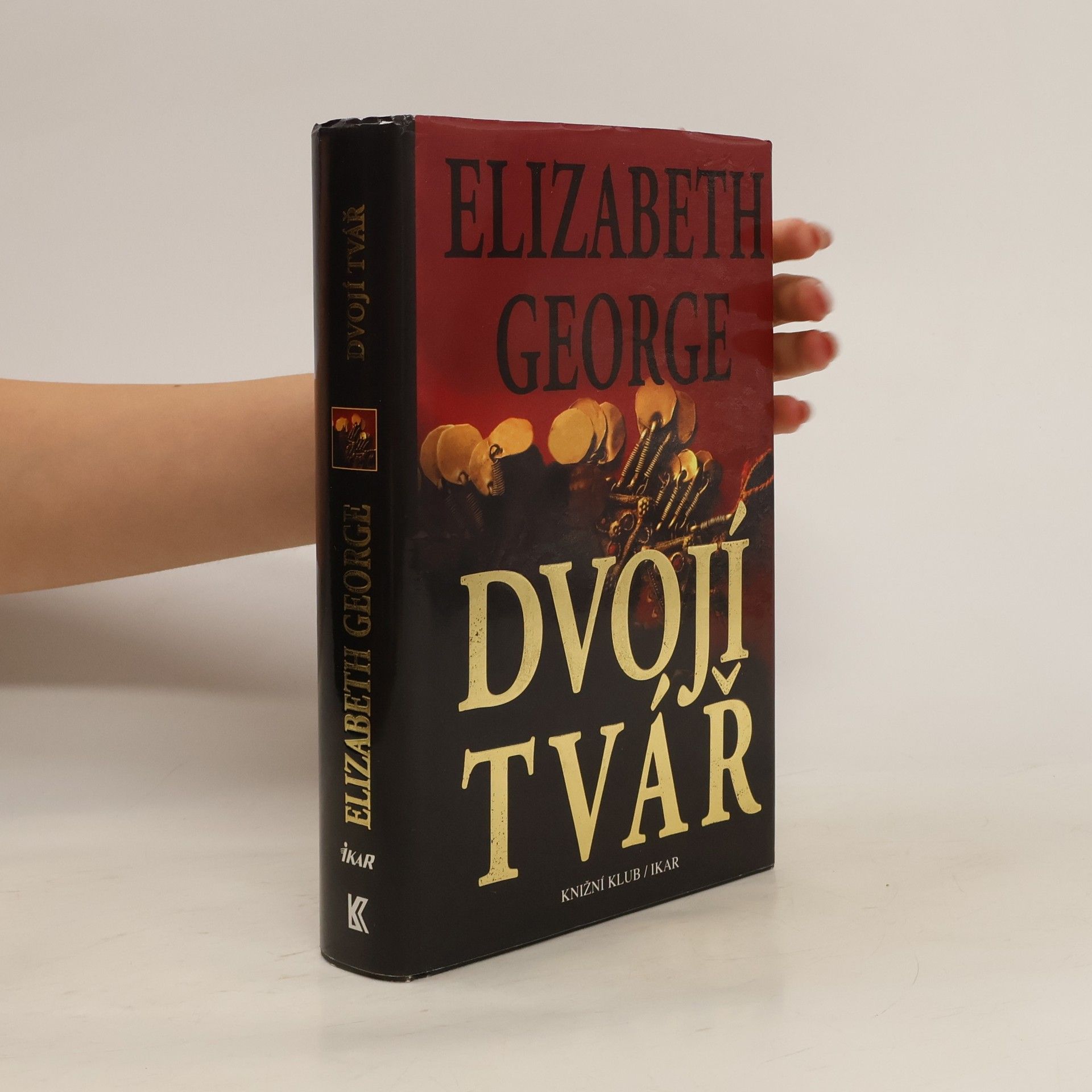 Elizabeth George Dvojí tvář