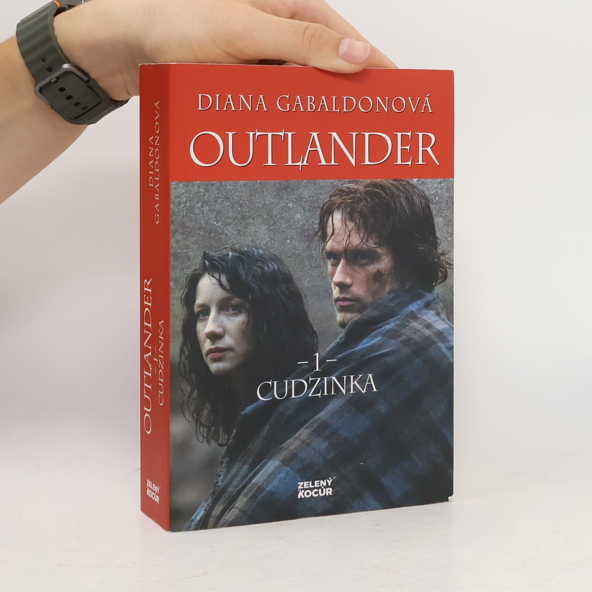 Diana Gabaldon Cudzinka 1
